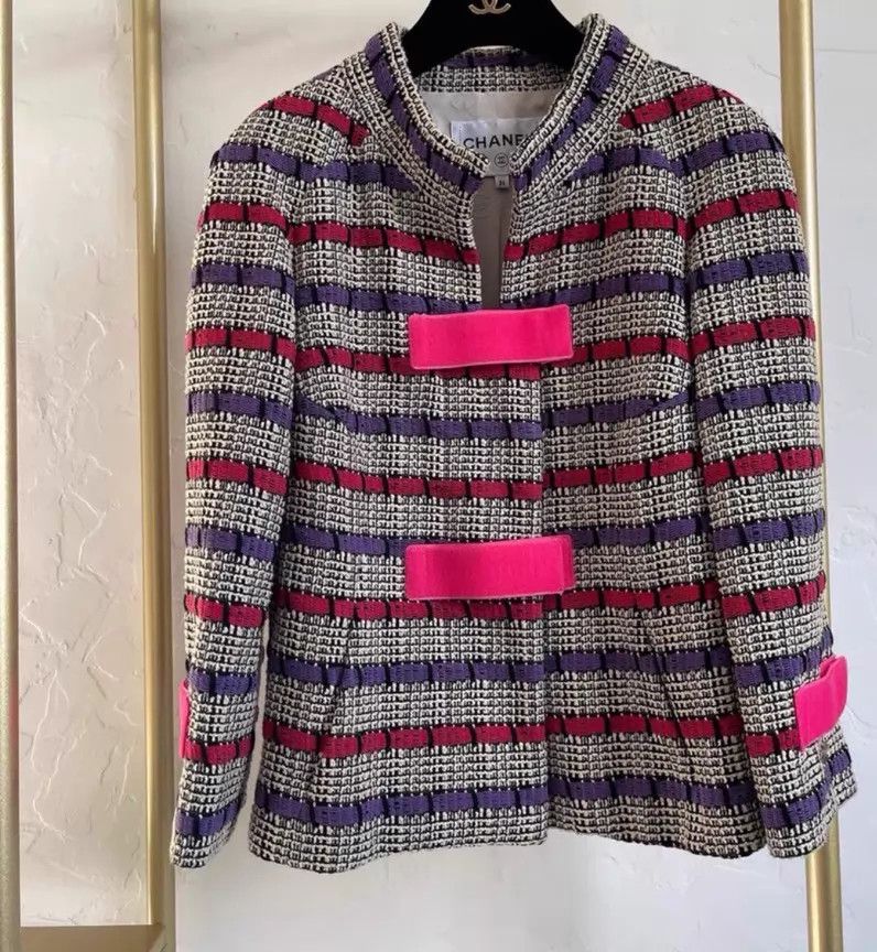 Chanel Chanel Buttoned Jacket Size 40 Size M / US 6-8 / IT 42-44 - 1 Thumbnail
