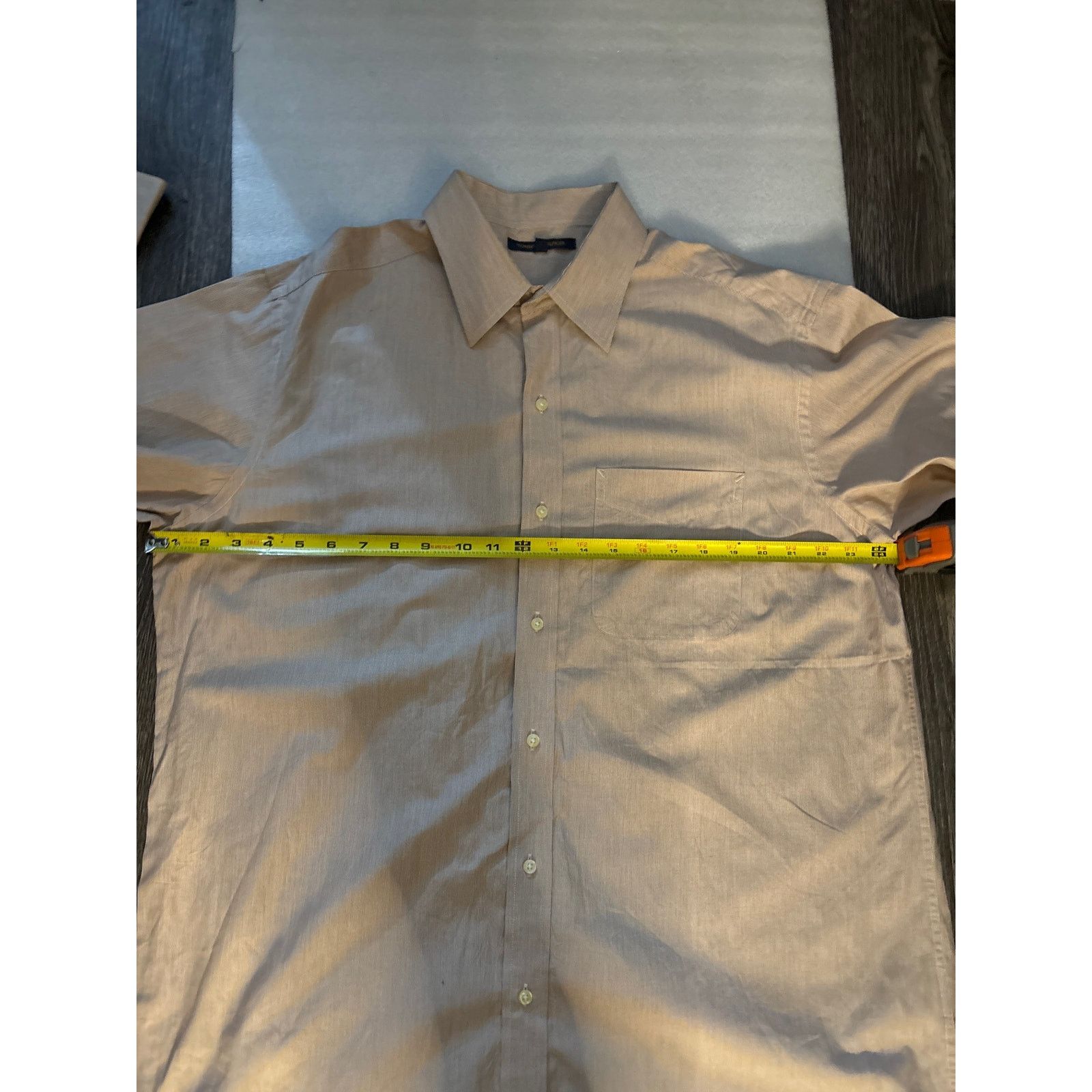 Tommy Hilfiger Tommy Hilfiger Light Brown Dress Shirt 16 1/2 32-33 Size US XXS / EU 40 - 5 Thumbnail