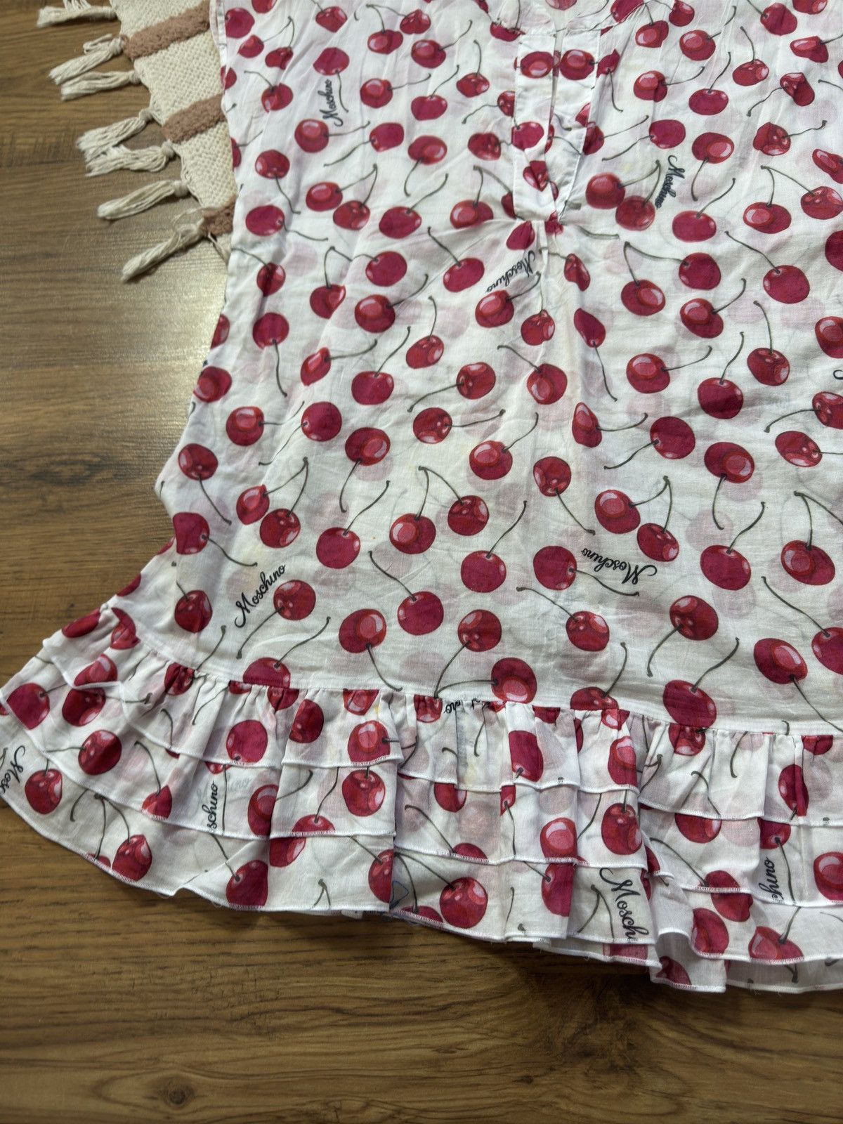 Moschino VINTAGE MOSCHINO MARE CHERRY MESH DRESS Size M / US 6-8 / IT 42-44 - 5 Thumbnail