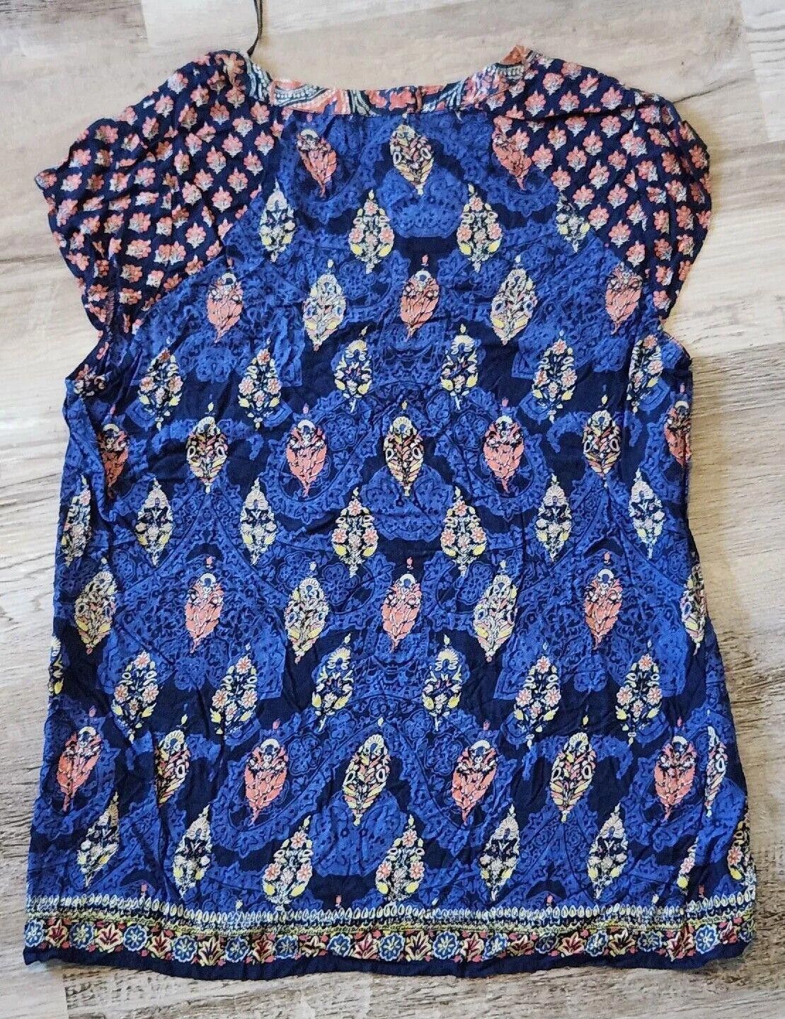 Lucky Brand Lucky Brand Top Medium Live In Love Short Sleeve V Neck Boho Size M / US 6-8 / IT 42-44 - 2 Thumbnail
