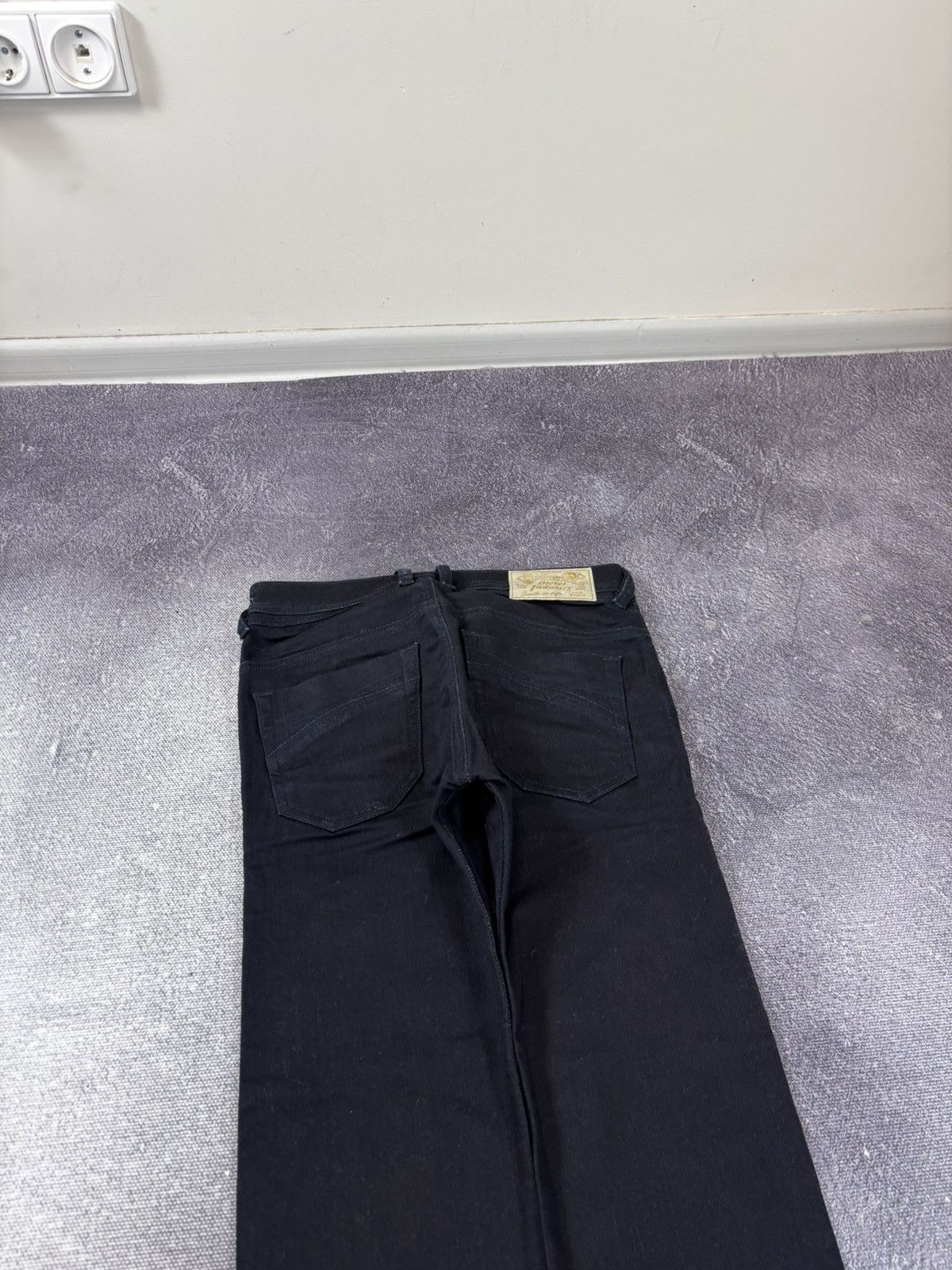 Diesel Diesel Iakop NWT Men’s Regular Slim Tapered Navy Denim Jeans Size US 26 / EU 42 - 15 Thumbnail