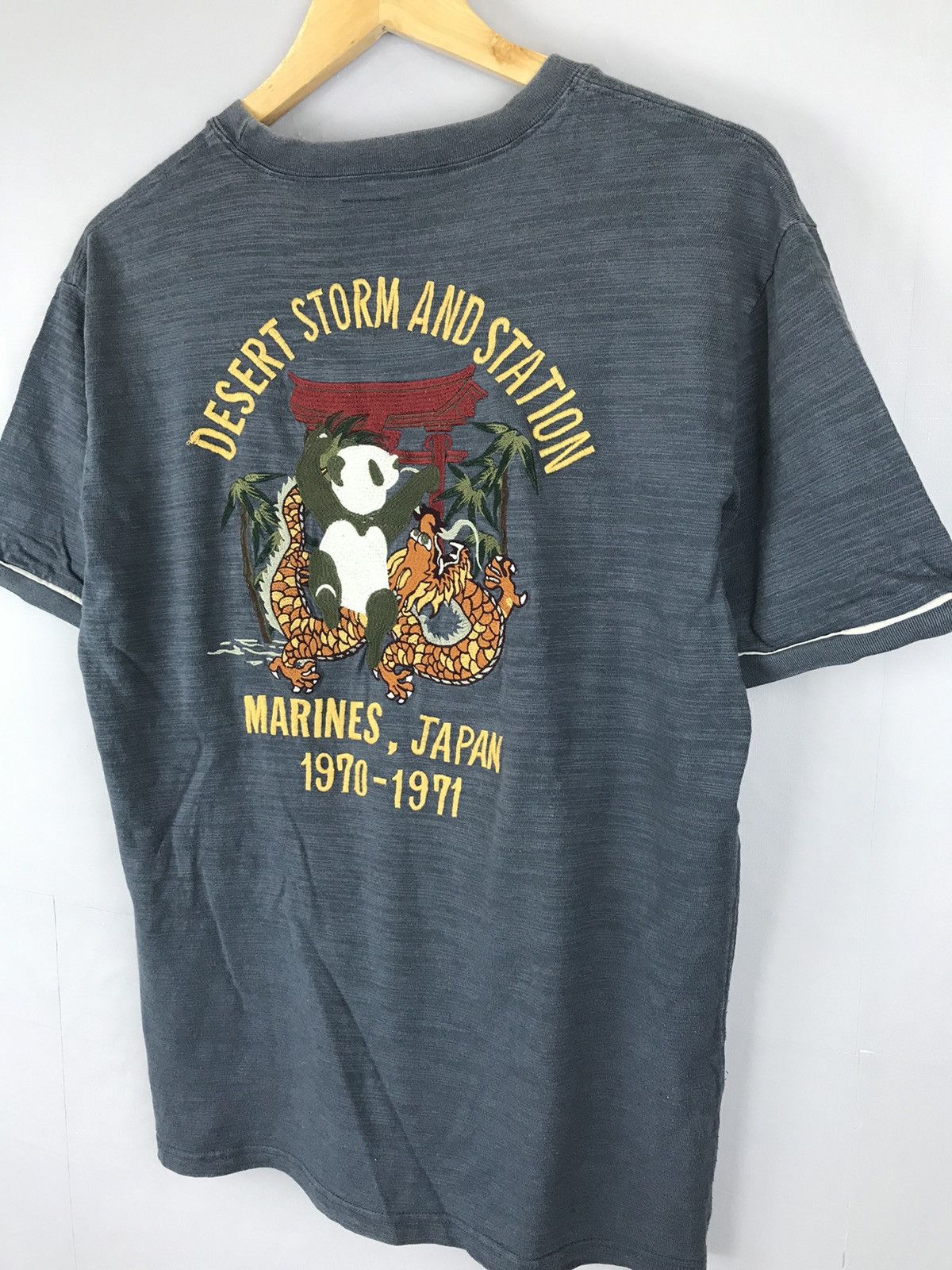 Japanese Brand × Vintage Vtg Desert Storm And Station Marines Japan Embroidery Tshirt Size US M / EU 48-50 / 2 - 3 Thumbnail