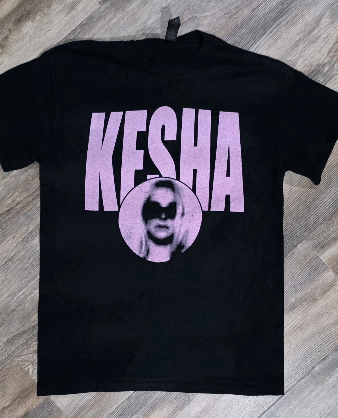 Other Kesha 2025 The Tits Out Concert Tour Shirt XX-Large Size US XXL / EU 58 / 5 - 1 Thumbnail