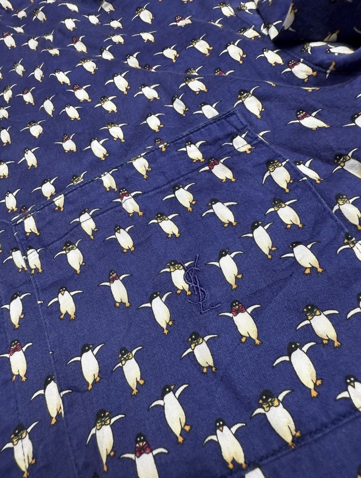 Yves Saint Laurent Yves saint laurend full print shirt Size US XL / EU 56 / 4 - 6 Thumbnail