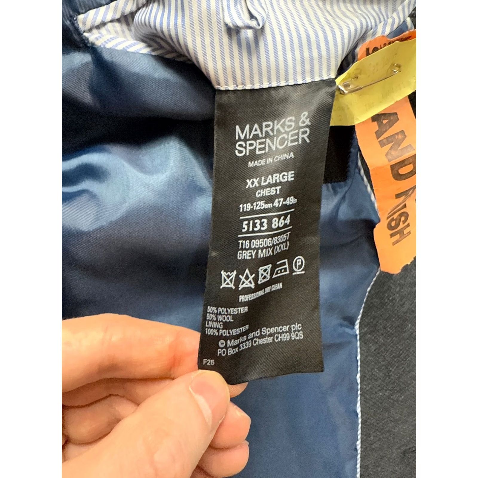 Marks & Spencer Marks and Spencer Tailoring Wool Blend Gray Coat Mens 2XL Coat Gray Wool Blend Overcoat M&S Tailoring Mens 2XL Gray Coat Size US XXL / EU 58 / 5 - 5 Thumbnail