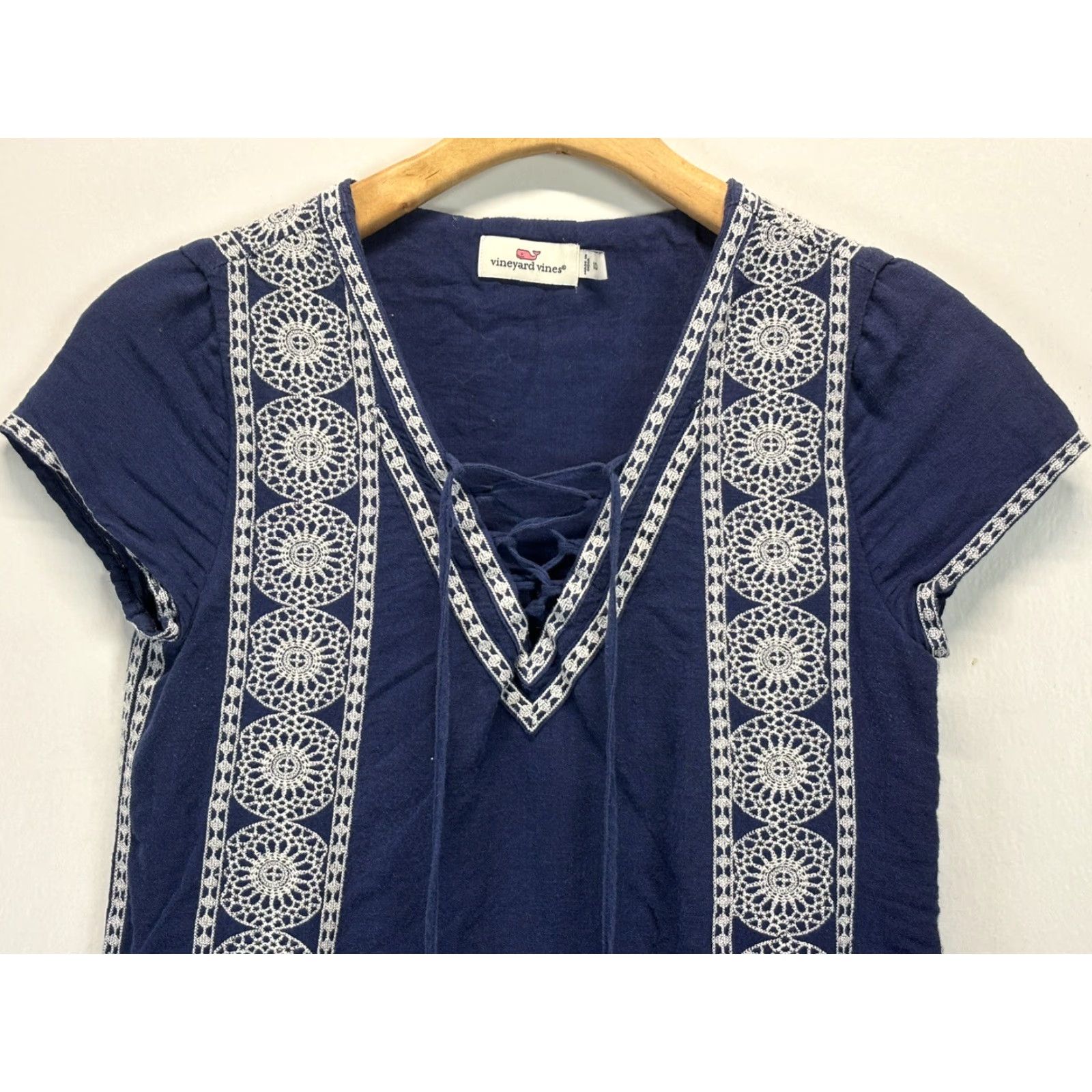 Vineyard Vines Vineyard Vines Linen Blend Dress 00 Blue Embroidered Short Lace Up Neck Size 24" / US 00 / IT 34 - 3 Thumbnail