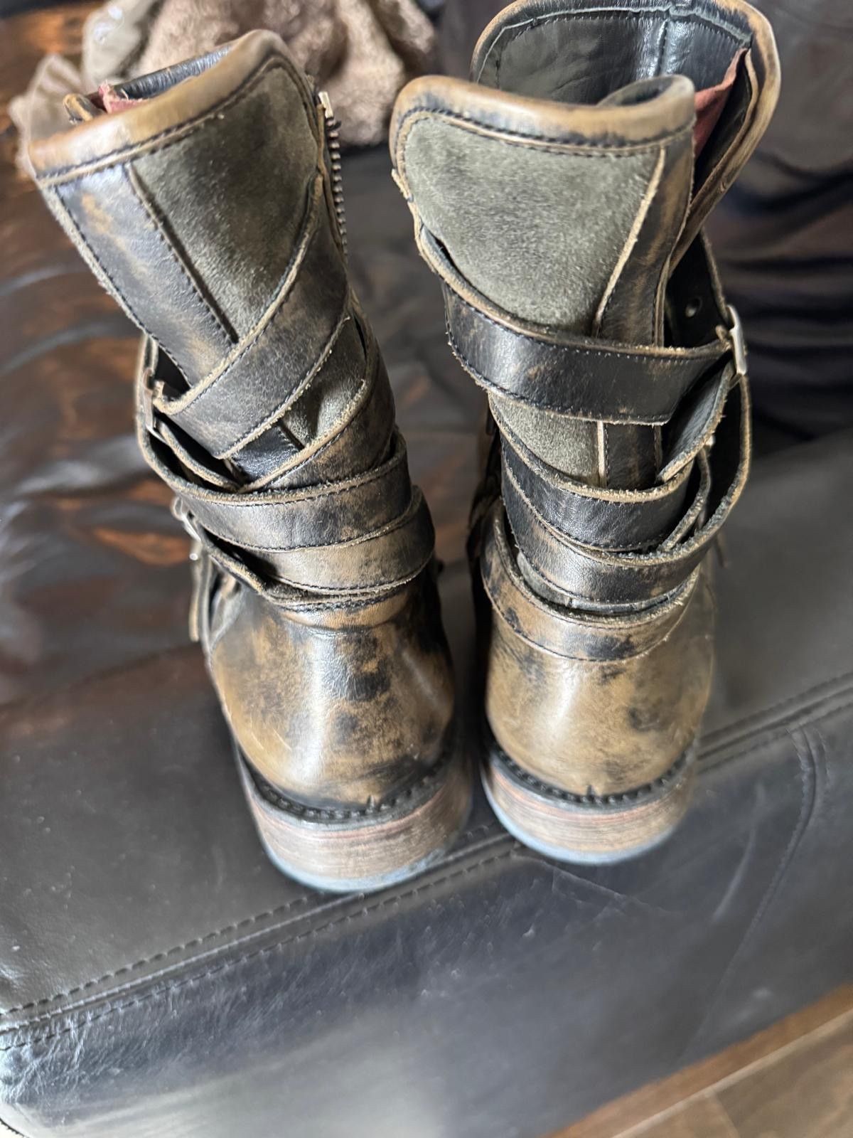 John Varvatos John Varvatos Collection Engineer Triple Buckle Boot Size US 9 / EU 42 - 4 Thumbnail