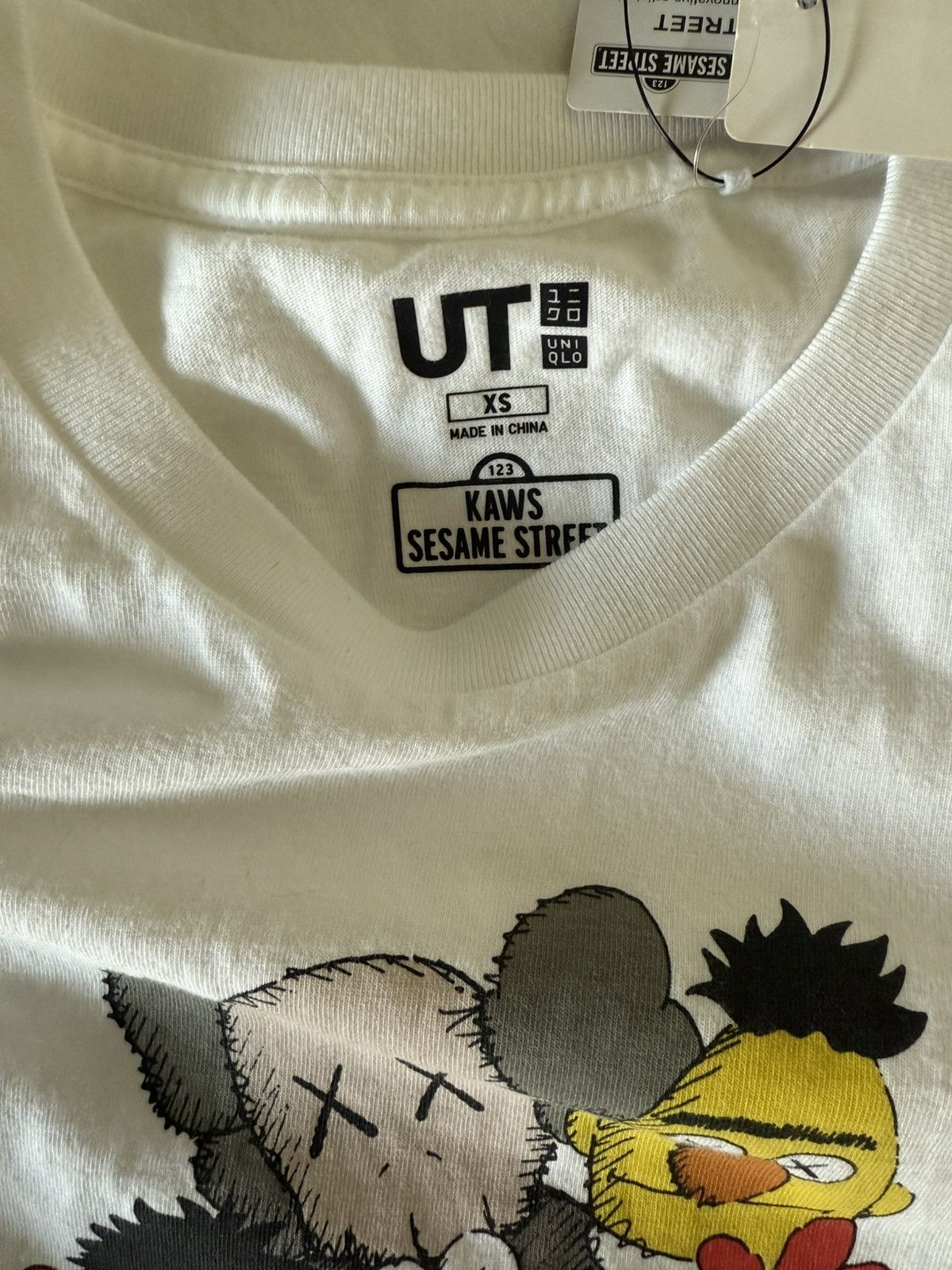 Kaws × Uniqlo Kaws x uniqlo x sesame street Size US XS / EU 42 / 0 - 3 Thumbnail