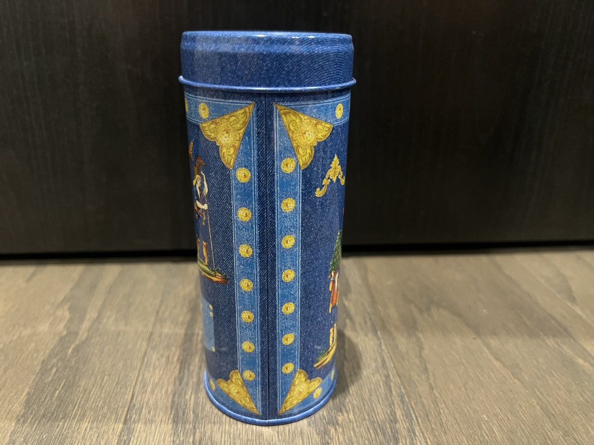 Versace Versace Blue Jeans Man EDT 75ml 90%+ Full Original Tin Box Size ONE SIZE - 11 Thumbnail