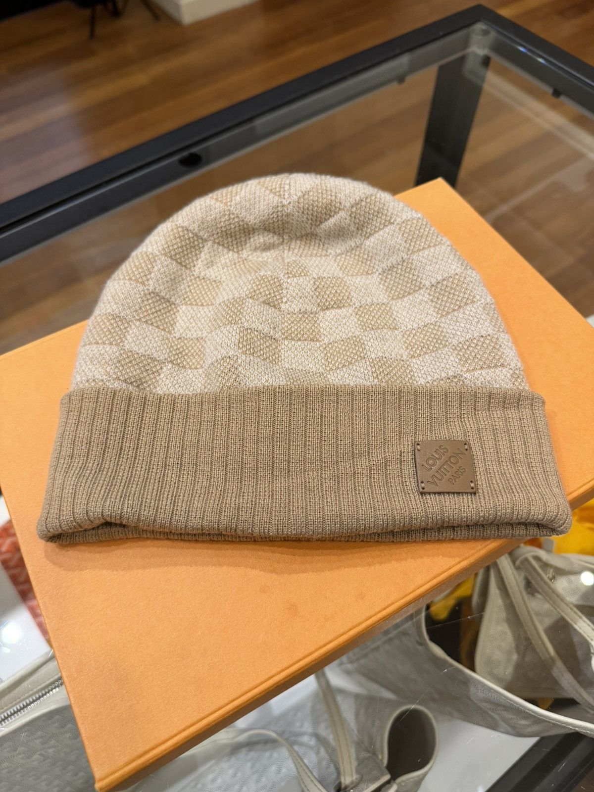 Louis Vuitton Louis Vuitton Neo Petit Damier Beanie - Beige White Size ONE SIZE - 1 Thumbnail