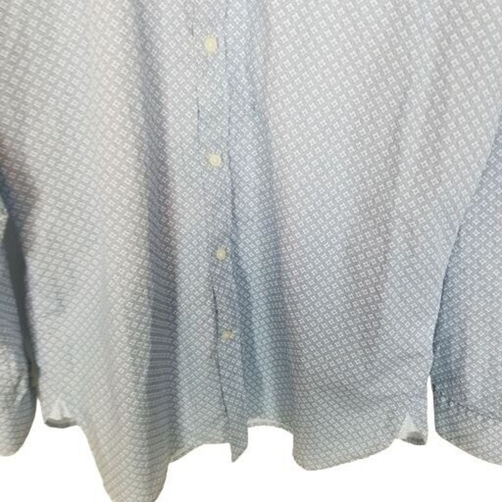 Ted Baker Ted Baker Endurance Mens Geometric Dress Shirt Size 34/35 Size US L / EU 52-54 / 3 - 3 Thumbnail