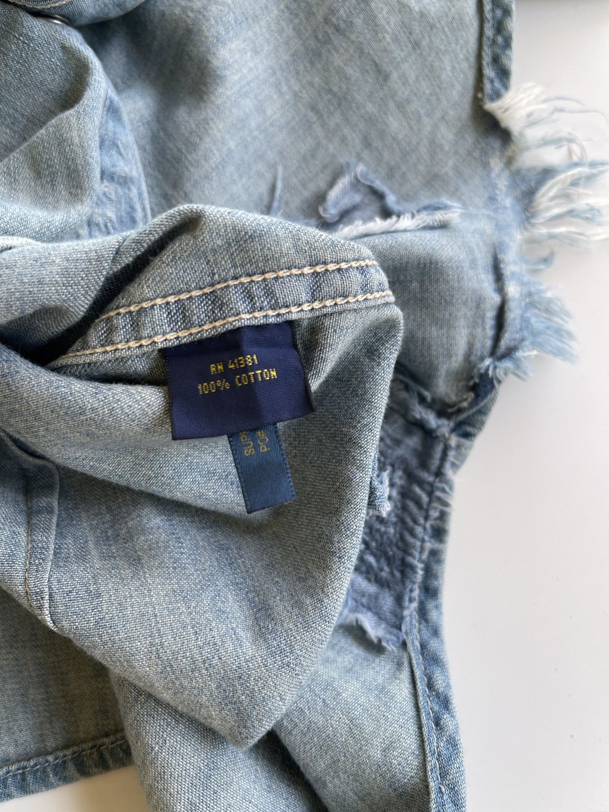 Polo Ralph Lauren Polo Ralph Lauren Distressed Denim Shirt Size M / US 6-8 / IT 42-44 - 12 Thumbnail