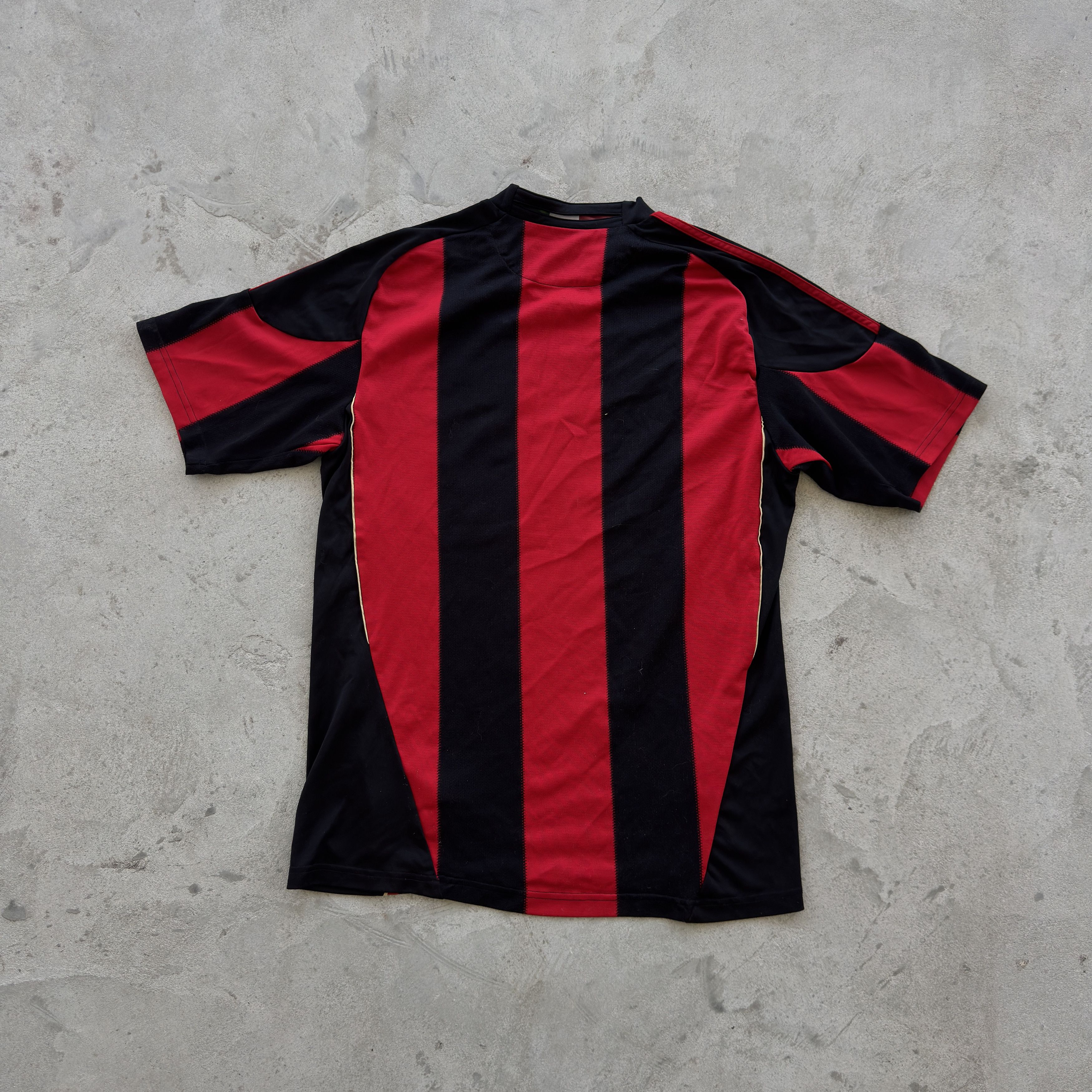 Adidas Adidas AC Milan 2010 2011 Home Football Jersey Shirt M Size US M / EU 48-50 / 2 - 2 Thumbnail