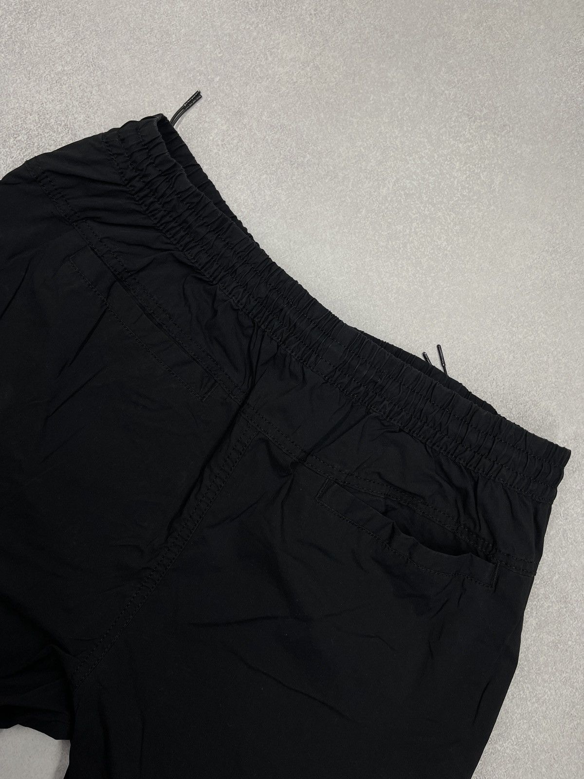 Primark Mens Primark Nylon Cargo Pants Black Parachute Multipocket Size US 34 / EU 50 - 9 Thumbnail