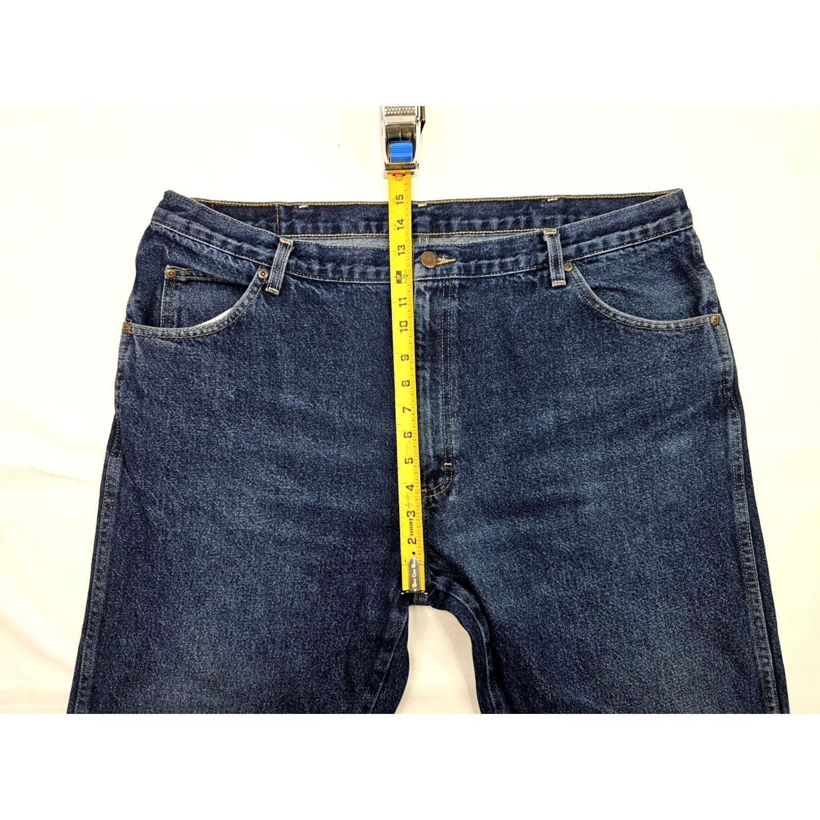 Wrangler Wrangler Jeans Regular Fit Straight Blue 40x29 Men EUC Denim Cotton 5-Pocket Wrangler Brand Jeans Size US 40 / EU 56 - 4 Thumbnail