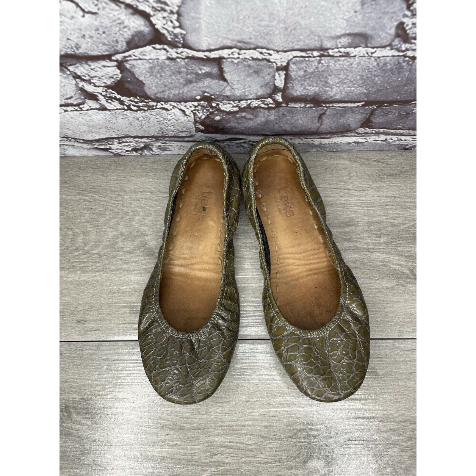 Other Tieks Green Grey Leather Croc Patent Leather Ballet Flats Sh Size US 7 / IT 37 - 23 Thumbnail