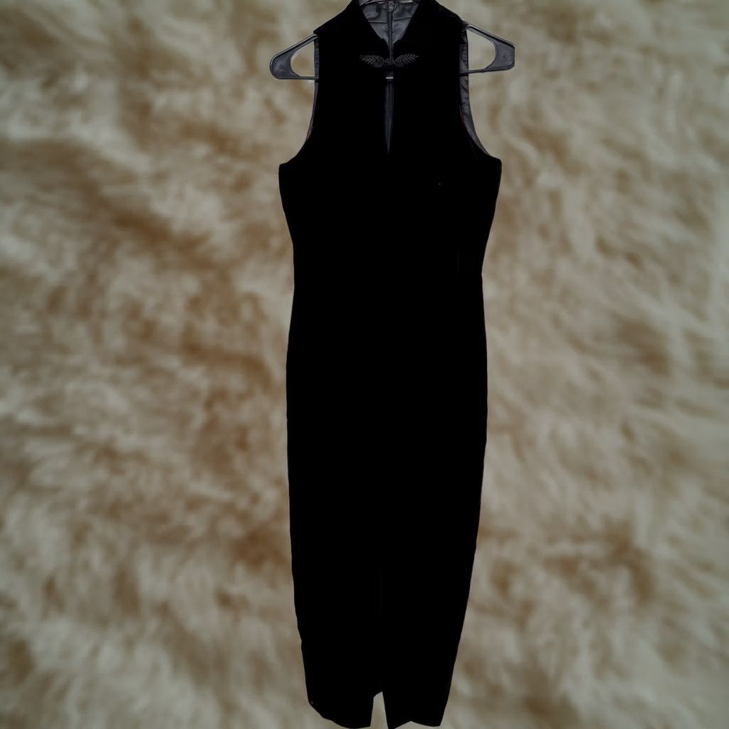 Velvet VINTAGE Yves Cossette Depeche Mode Black Velvet Maxi Gown Long Dress Sleeveless Halter Embroidered Slit Zipper Nightwear? Size S / US 4 / IT 40 - 1 Thumbnail