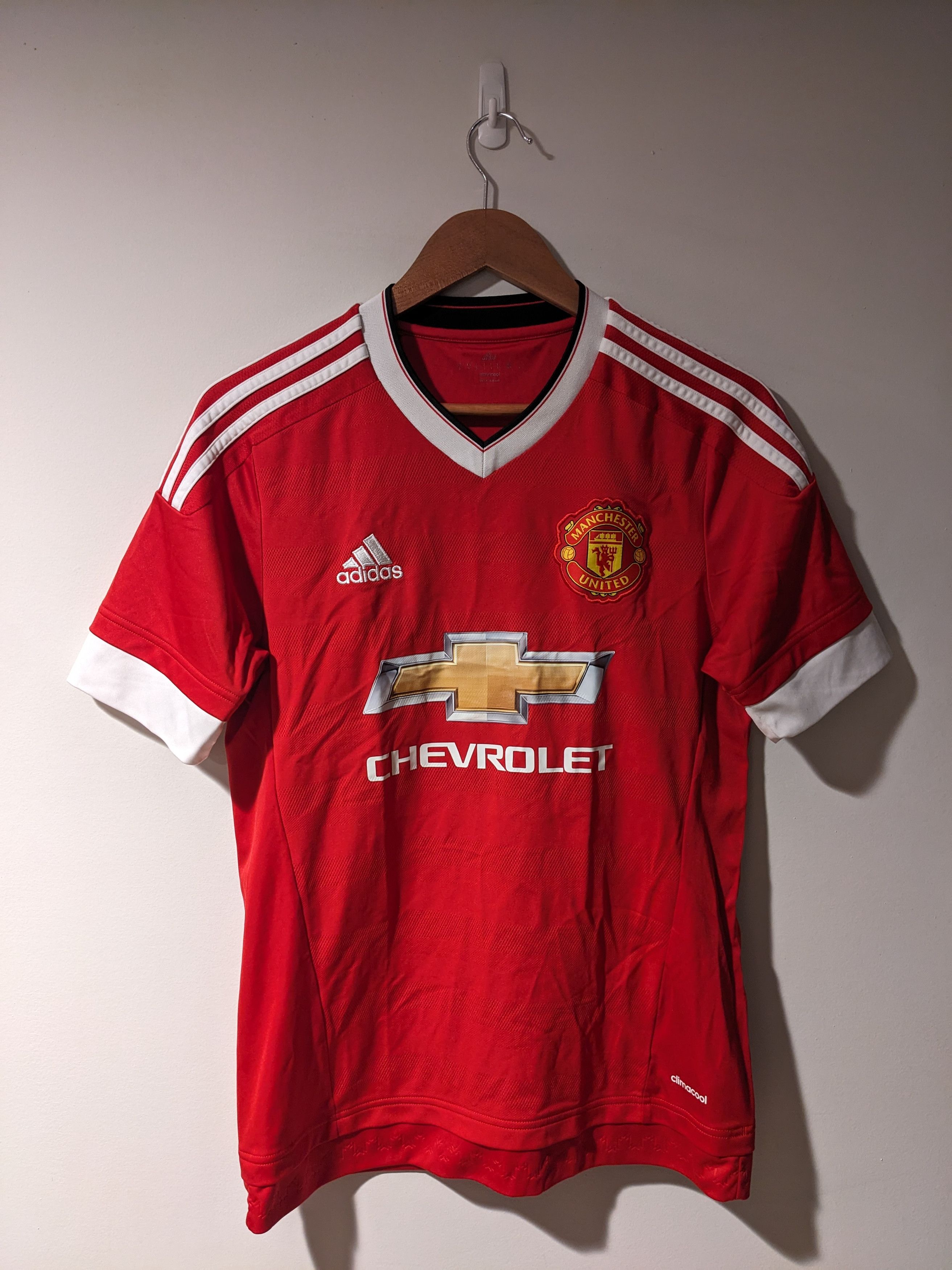 Fila × Vintage Adidas Manchester United Chevrolet Soccer Football Jersey Size US S / EU 44-46 / 1 - 1 Thumbnail