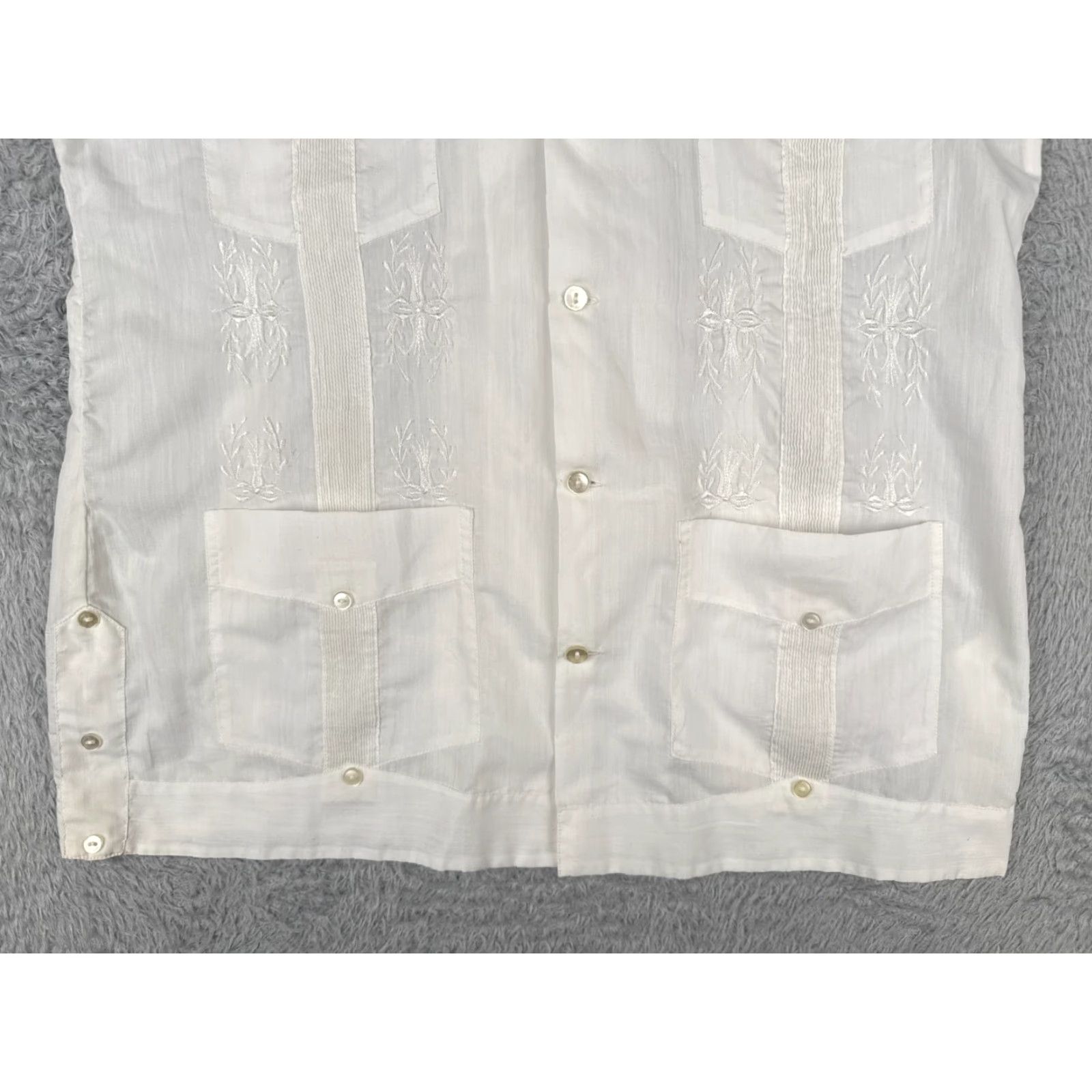 Vintage VINTAGE Maximos Shirt Men 38 White Floral Polyester Blend 4 Pocket Button-Up Short Sleeve Casual Beach Classic 4 Pocket Mens Size US M / EU 48-50 / 2 - 7 Thumbnail