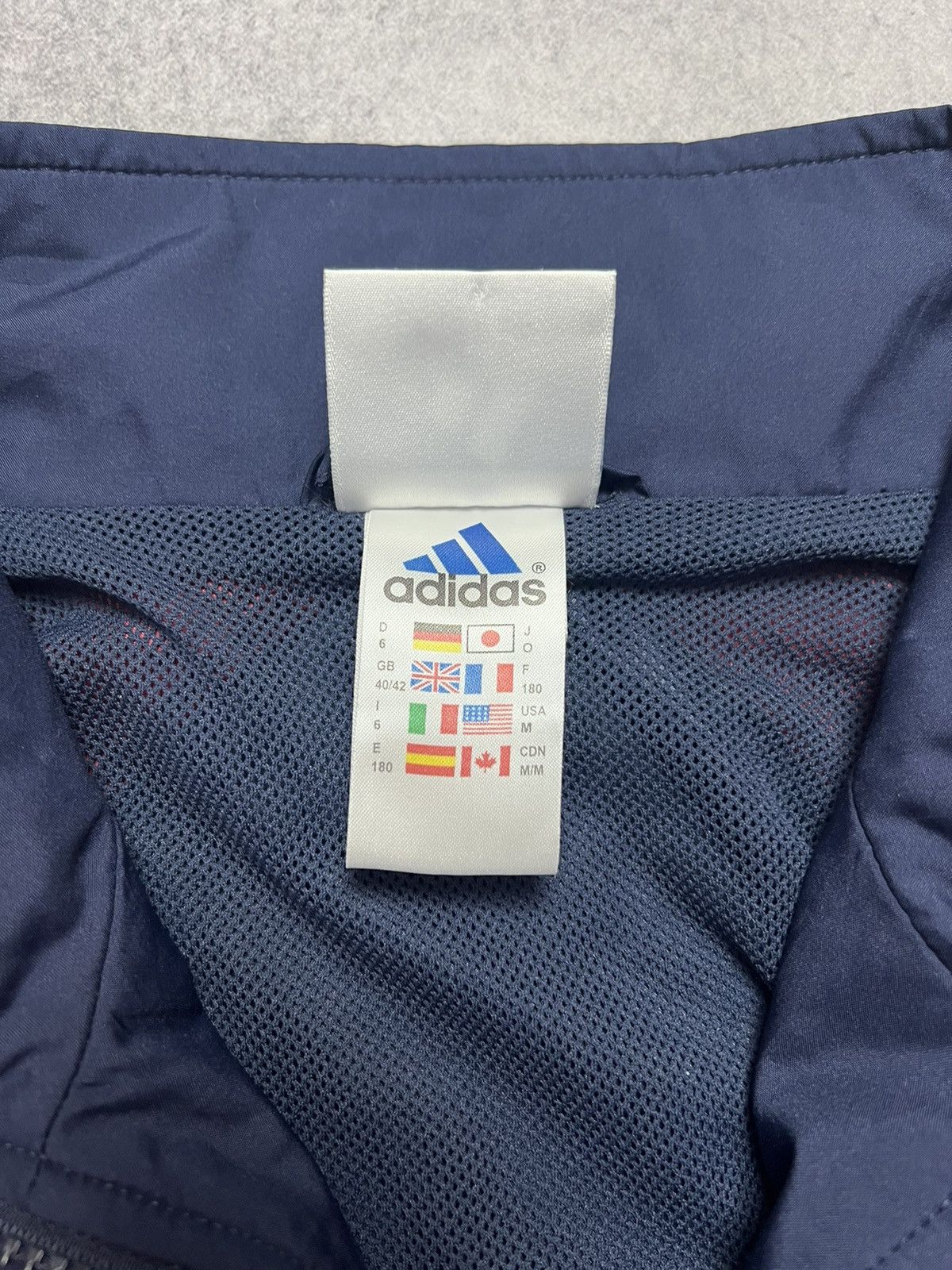Vintage Vintage 90s Retro Adidas Nylon Track Y2K Jacket Size US M / EU 48-50 / 2 - 9 Thumbnail