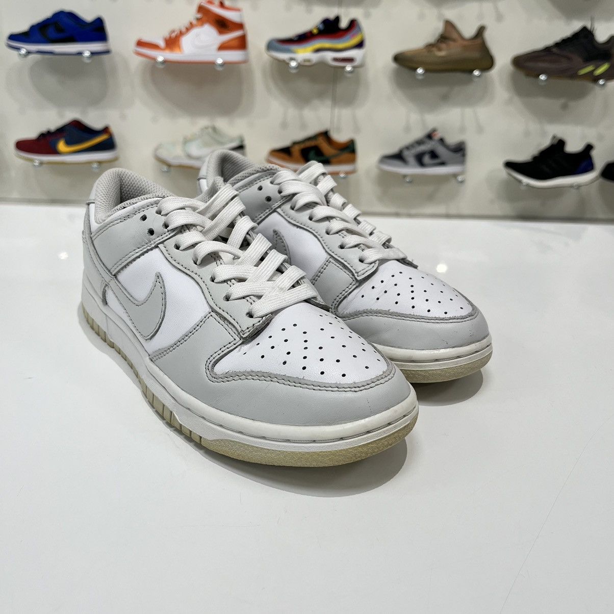 Nike Nike Dunk Low Photon Dust (W) Size US 7.5 / IT 37.5 - 8 Thumbnail