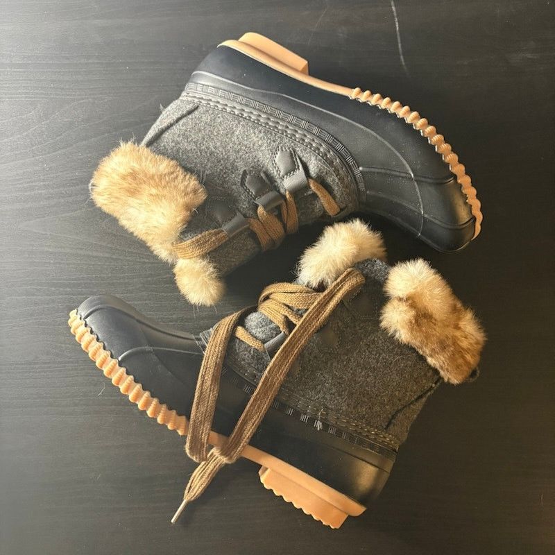 Other Maurices Women’s Millie Faux Fur Duck Boots Size 8.5 Size US 8.5 / IT 38.5 - 6 Thumbnail