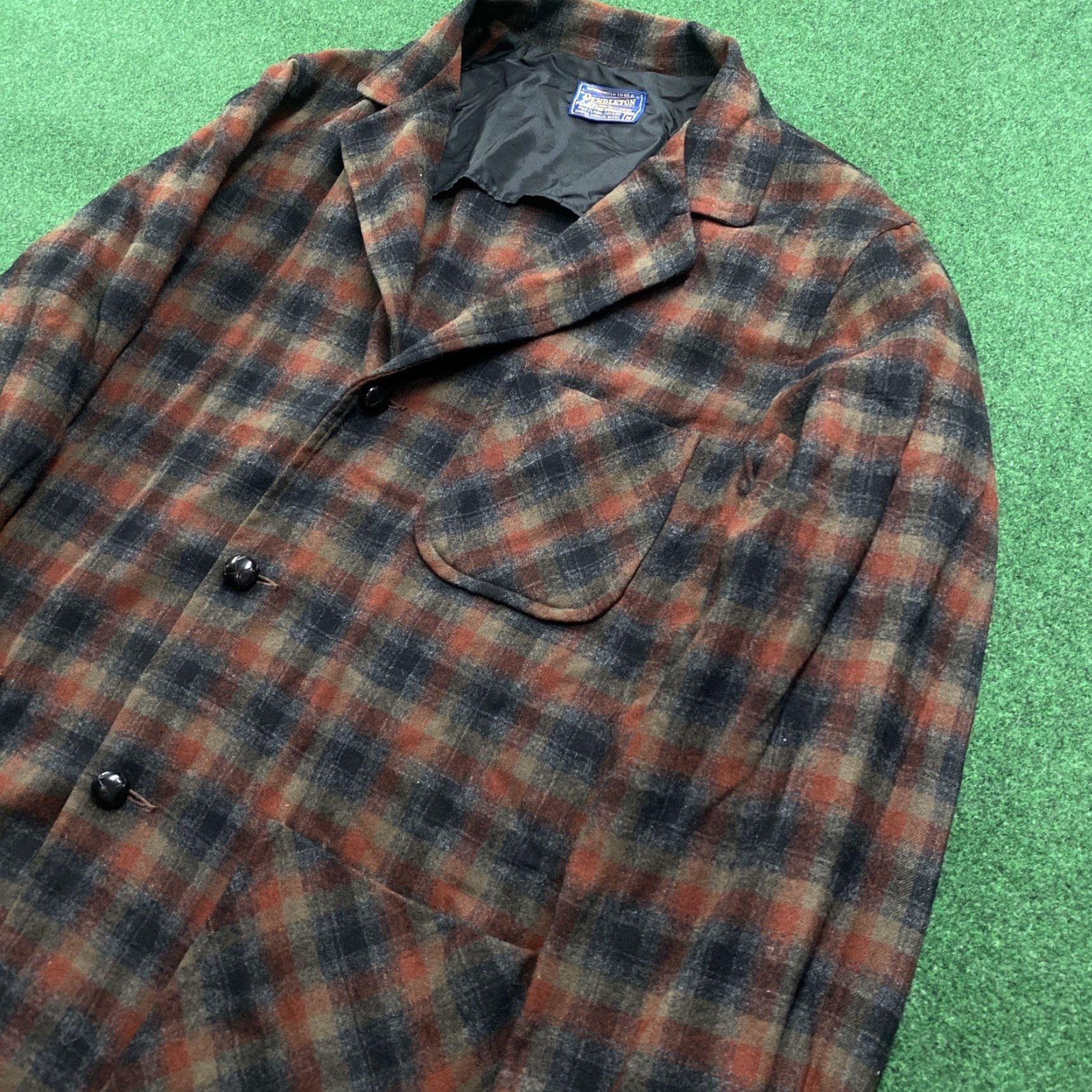 Pendleton VINTAGE Pendleton 49er Jacket Mens M Gray 70S Wool Plaid Cardigan Button Up Jacket Men Shadow Red USA Western Classic Holiday Size US M / EU 48-50 / 2 - 2 Thumbnail