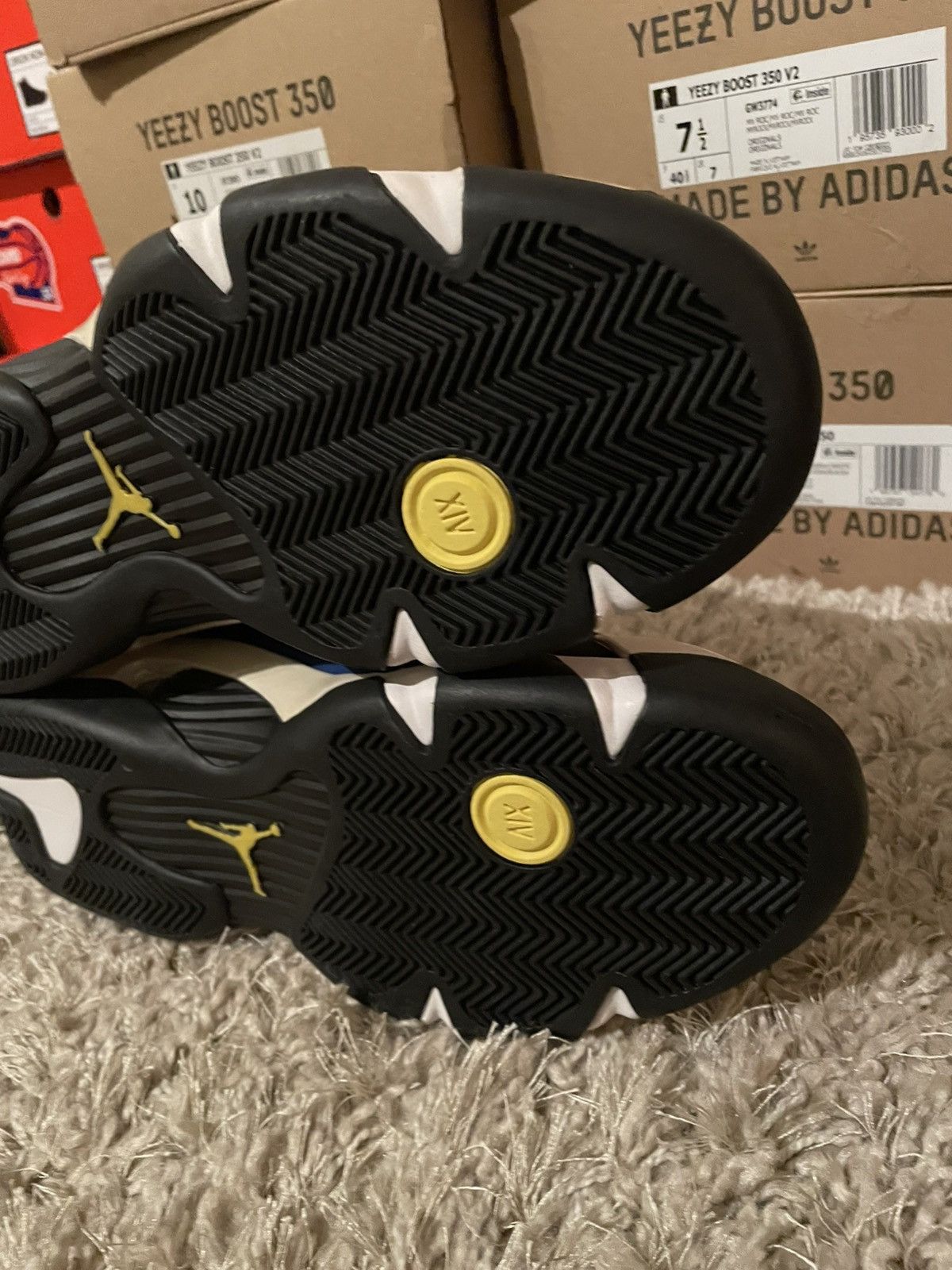 Jordan Brand Jordan 14 Low Laney Size US 9.5 / EU 42-43 - 9 Thumbnail