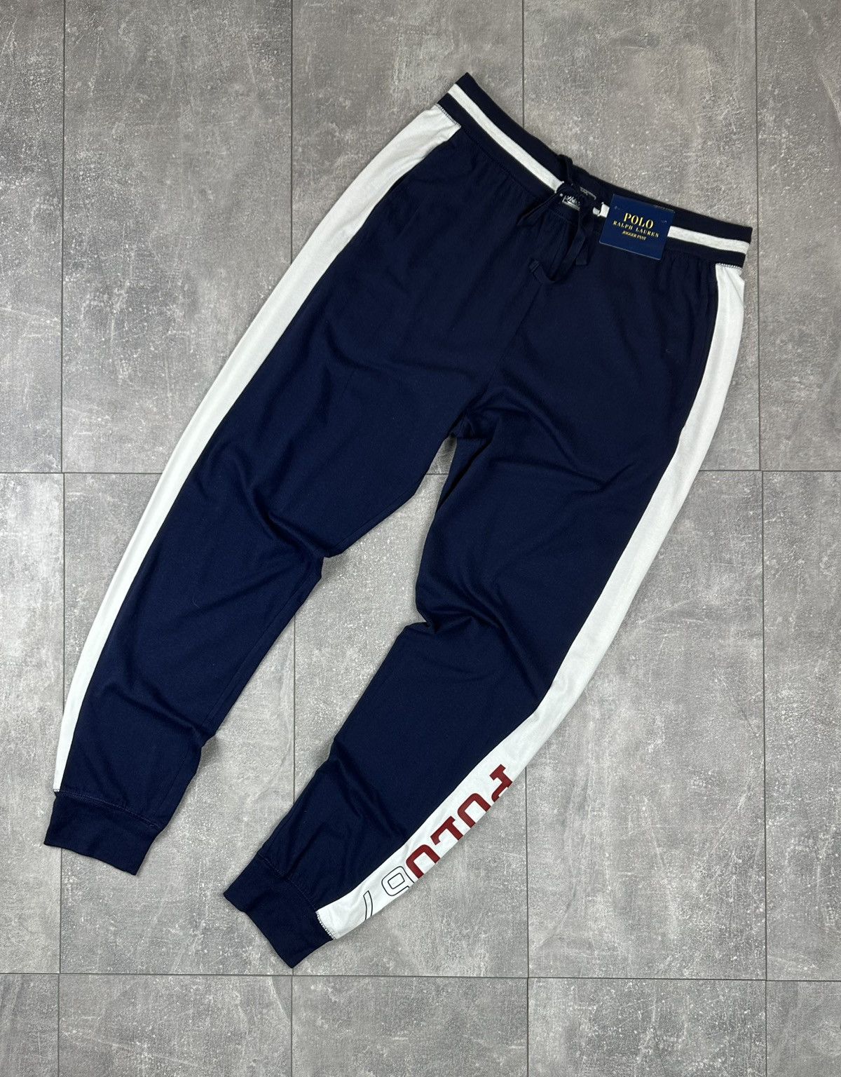 Polo Ralph Lauren Polo Ralph Lauren 67 Logo Slim Flex Jogger Pants Size US 34 / EU 50 - 1 Thumbnail