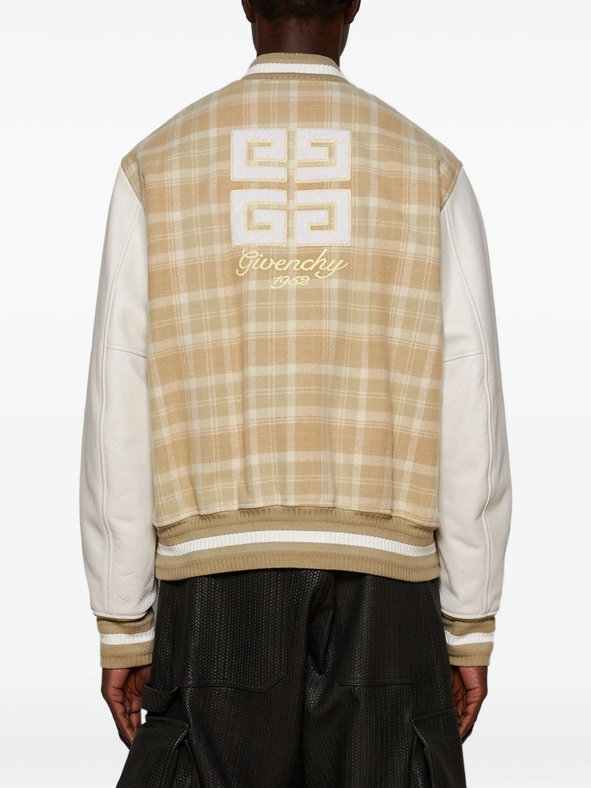 Givenchy o1lv12m0925 Jackets in Beige Size US L / EU 52-54 / 3 - 5 Thumbnail