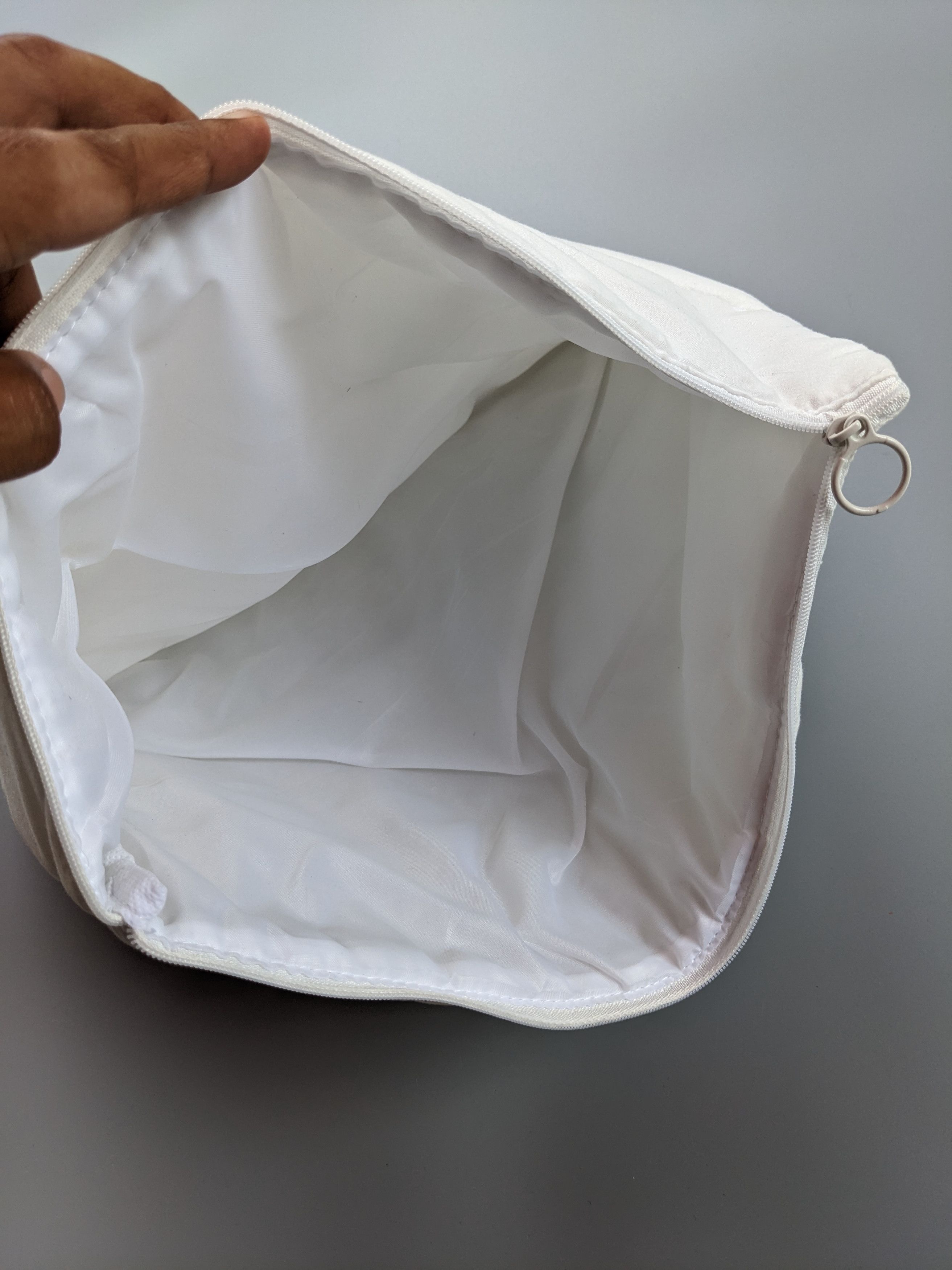 MM6 MM6 Maison Margiela puffy clutch bag Size ONE SIZE - 3 Thumbnail
