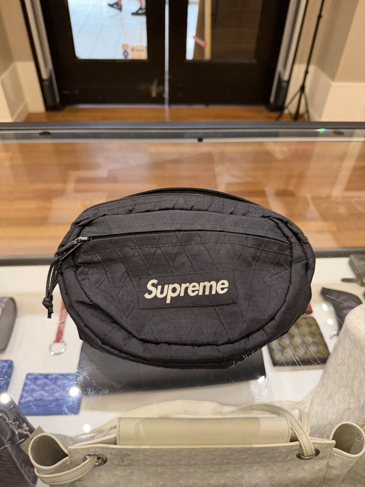 Supreme Supreme Barbour Waxed Cotton Waist Bag Leopard Color-way
