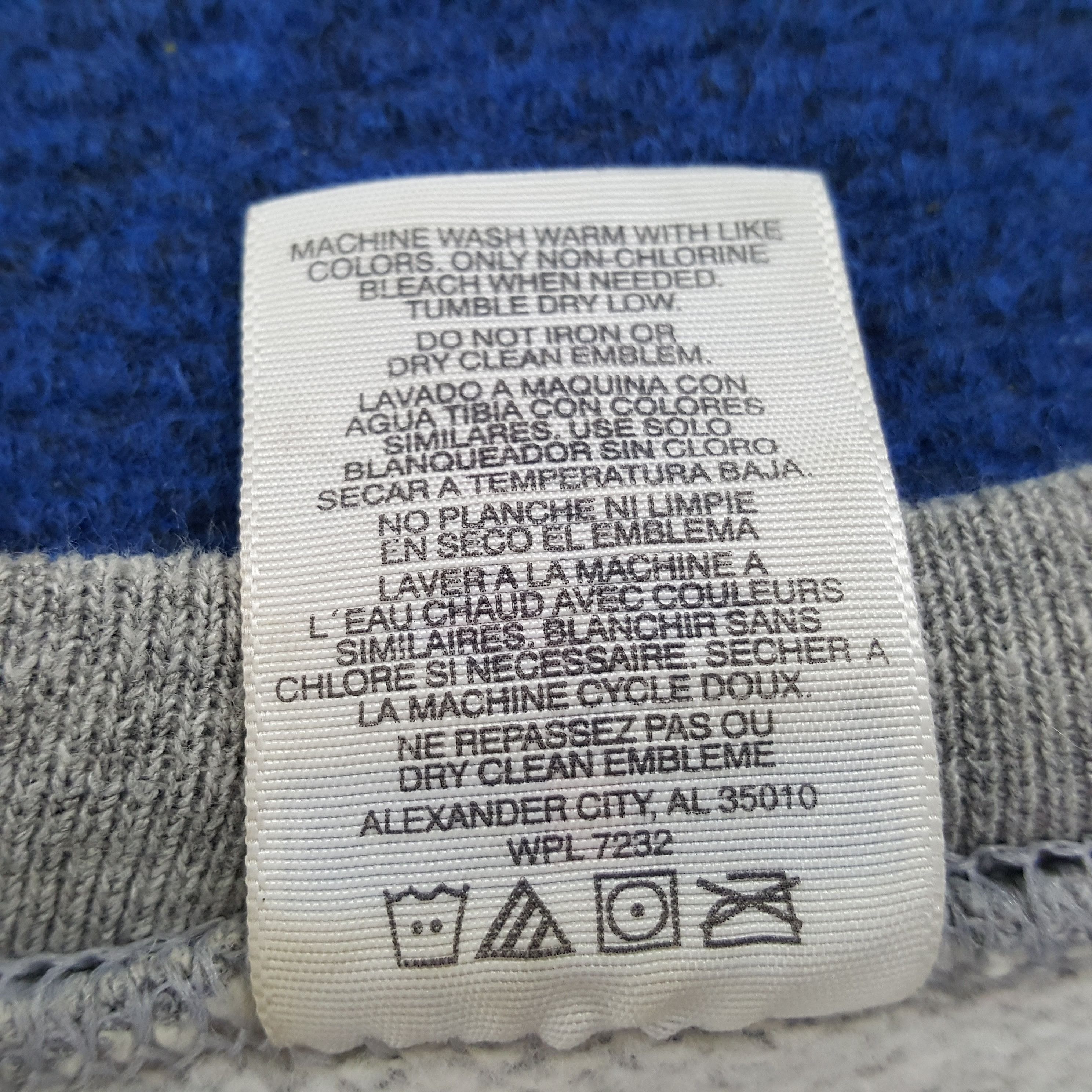 Vintage Vintage Augustana College Alumni Since 1860 Sweatshirts Size US M / EU 48-50 / 2 - 6 Thumbnail