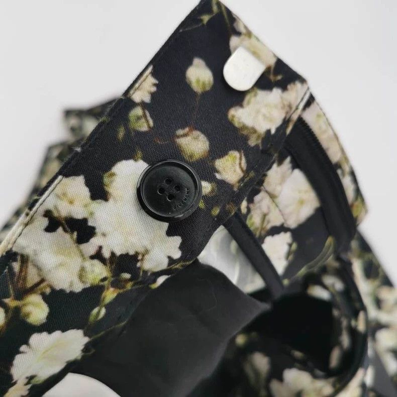 Givenchy Givenchy SizeS Starry mid-length pants Size US 30 / EU 46 - 6 Thumbnail