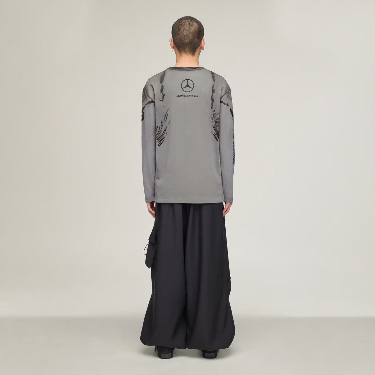 Adidas × Y-3 Adidas x Y-3 x AMG Mercedes F1 Team Wolf LongSleeve T-shirt Size US XL / EU 56 / 4 - 8 Thumbnail