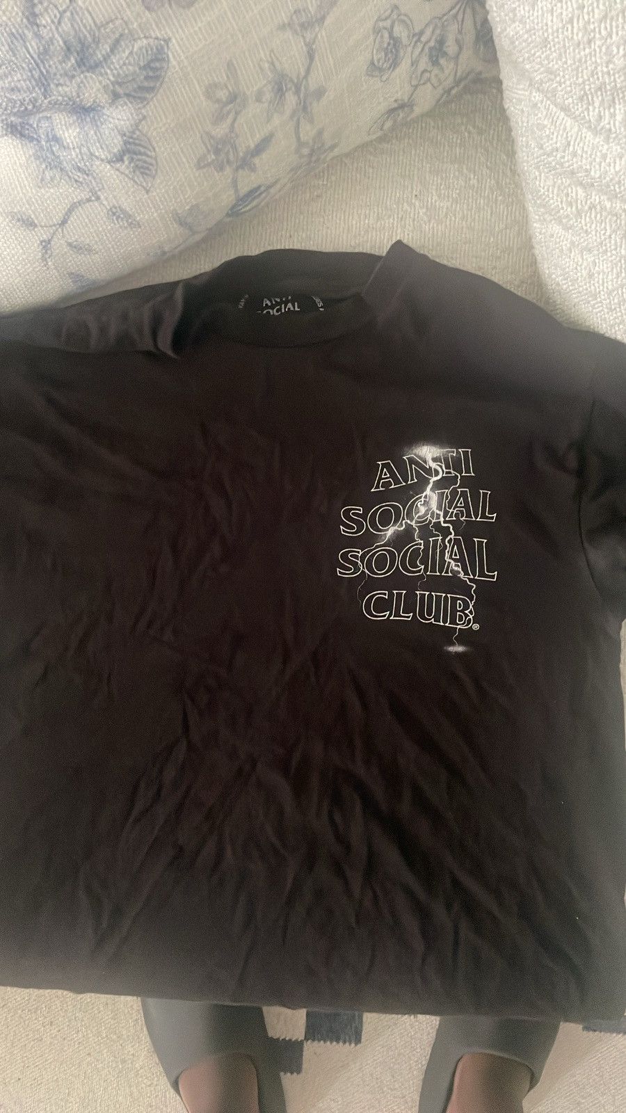 Anti Social Social Club Vlone anti shirt Size US M / EU 48-50 / 2 - 1 Thumbnail