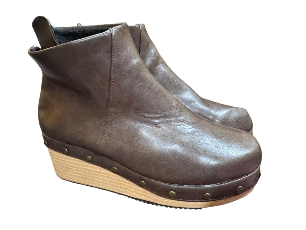 The Unbranded Brand Wedge Clog Ankle Boot Size 8 Size US 8 / IT 38 - 1 Thumbnail