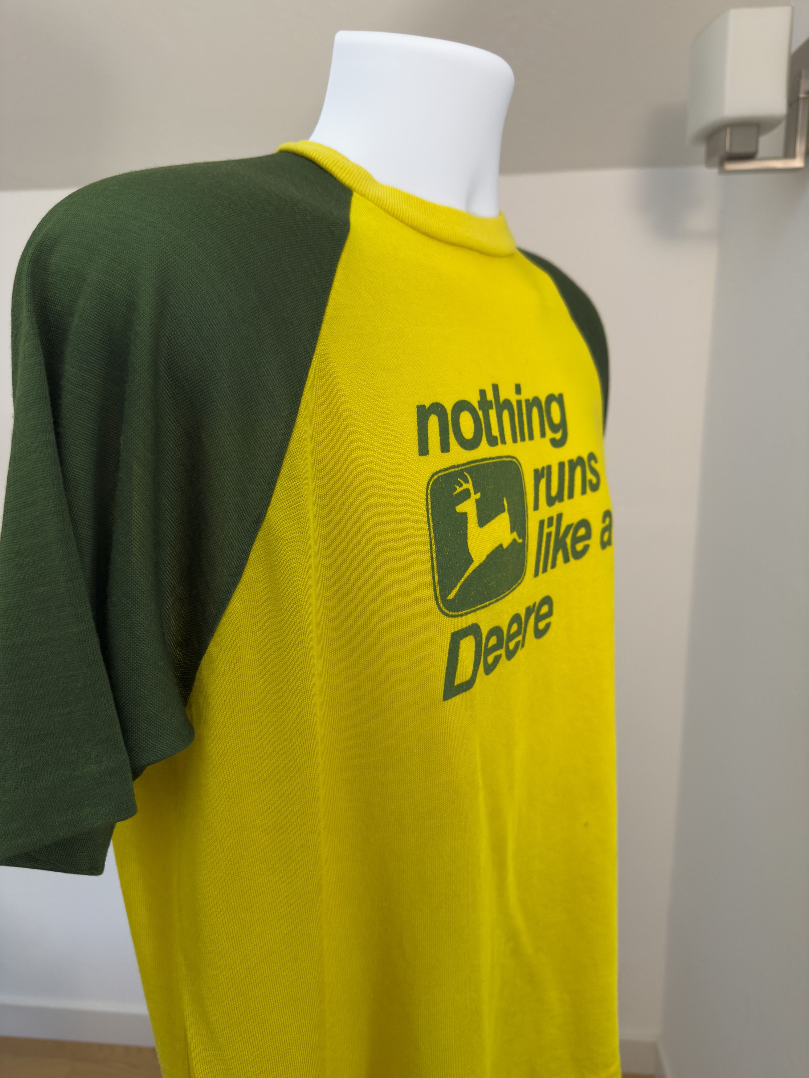 John Deere Vintage John Deere “Nothing Runs Like a Deere” Raglan Jersey Size US XL / EU 56 / 4 - 2 Thumbnail