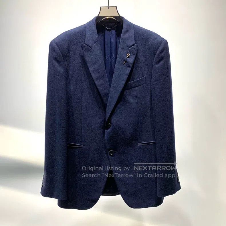 Louis Vuitton Solid Patch Pocket Long Sleeve Single Breast