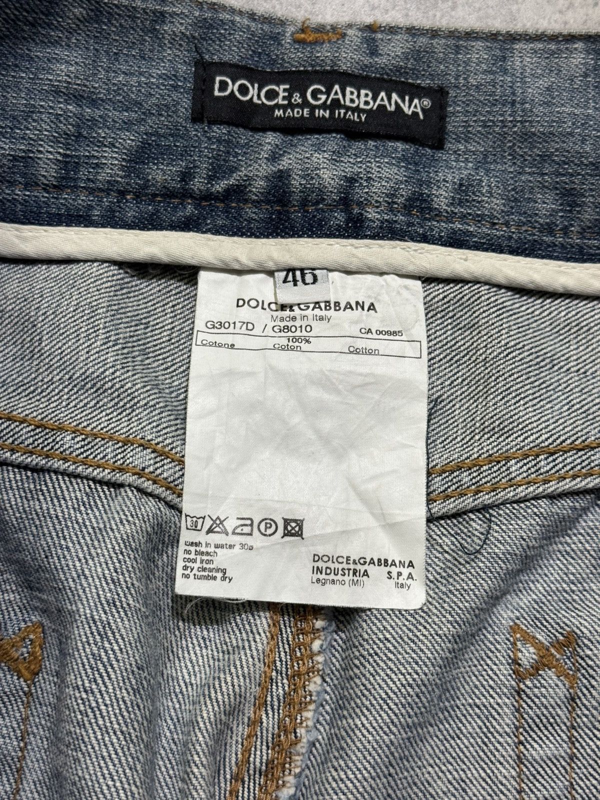 Dolce & Gabbana DOLCE & GABBANA DISTRESSED BOOTCUT JEANS Size US 33 - 10 Thumbnail