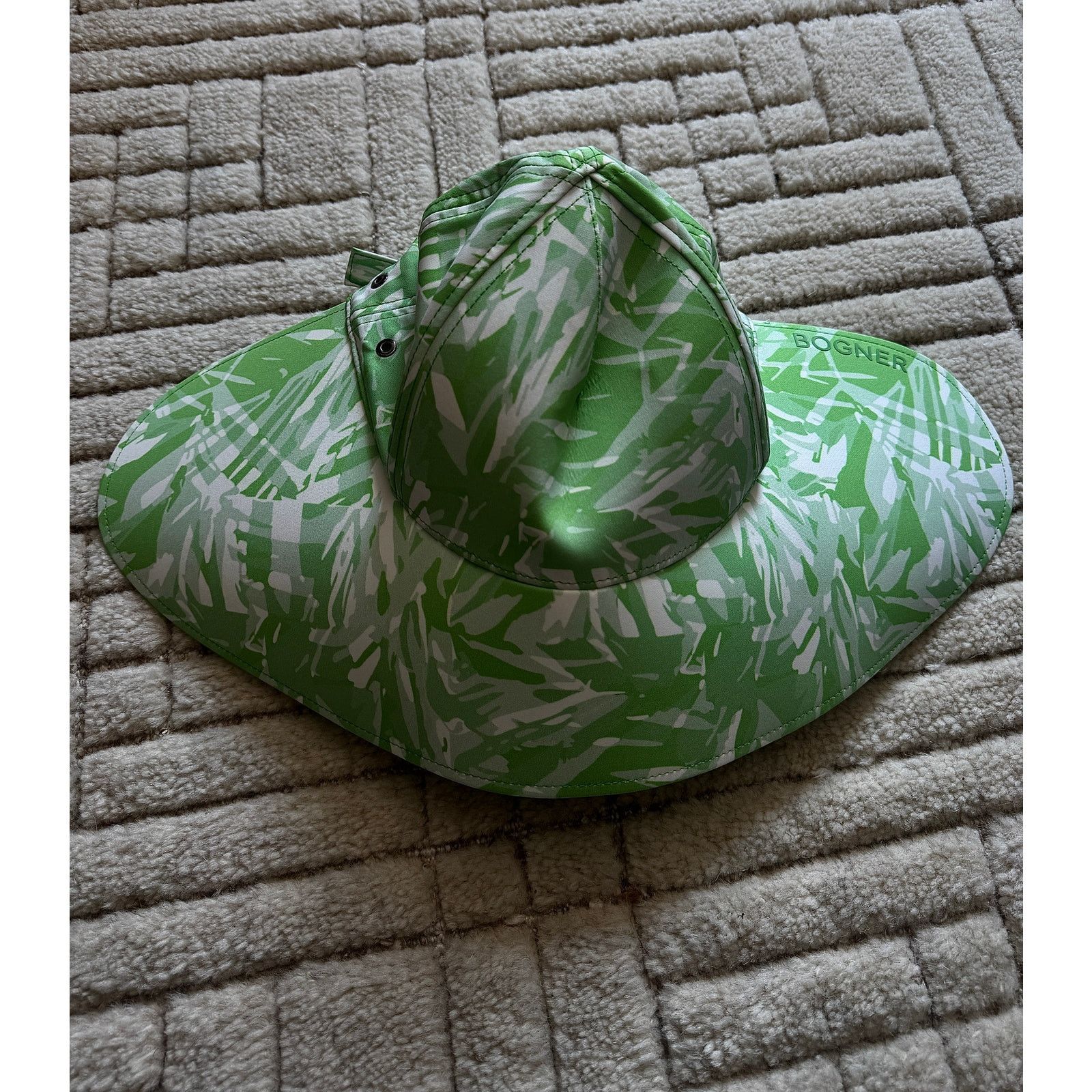 Bogner Bogner NWT Hat in Green Size ONE SIZE - 1 Thumbnail
