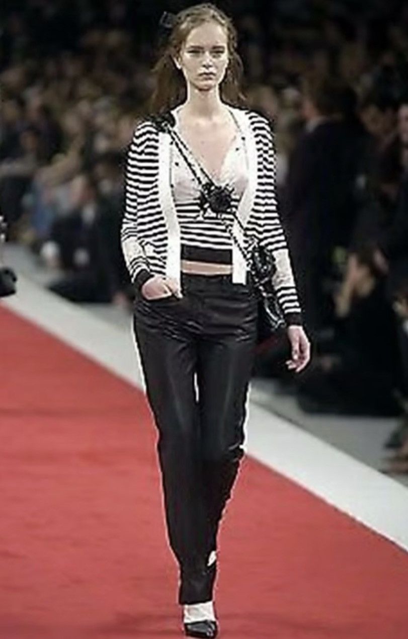 Chanel Chanel 2005 Runway Shinny Wool Pants Ruched Ankle Logo Size 30" / US 8 / IT 44 - 1 Thumbnail