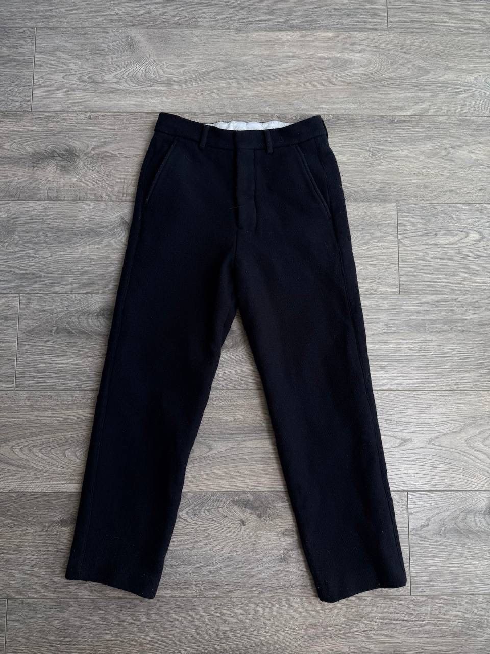 パンツ AMI Women Straight Pants FTR008WV0039 BLACK AMI AMI Women Straight Pants FTR008 WV0039001 Black | Grailed