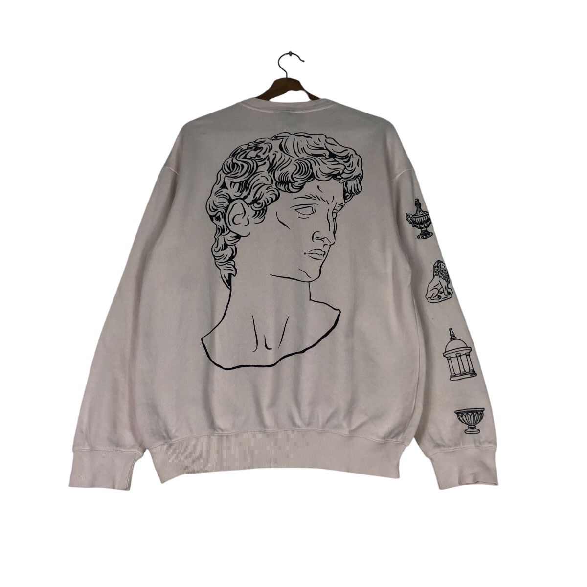 Japanese Brand H&M David Bust Renaissance Graphic Sweatshirt — Museum Core Size US S / EU 44-46 / 1 - 12 Thumbnail