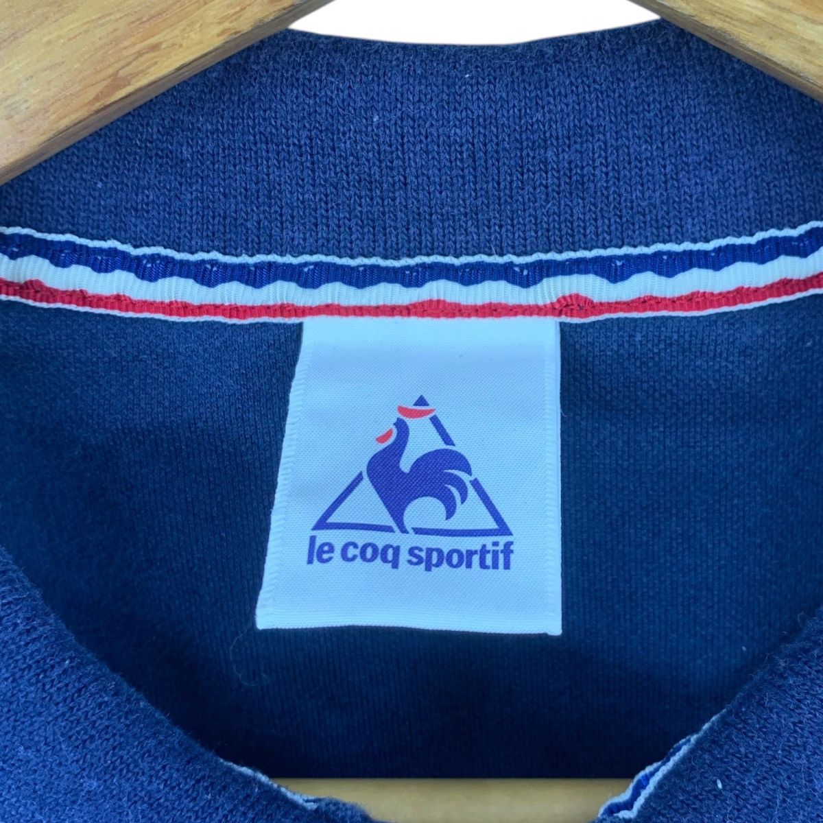 Le Coq Sportif Vintage LE COQ SPORTIF France Embossed Logo Polo Size M / US 6-8 / IT 42-44 - 6 Thumbnail
