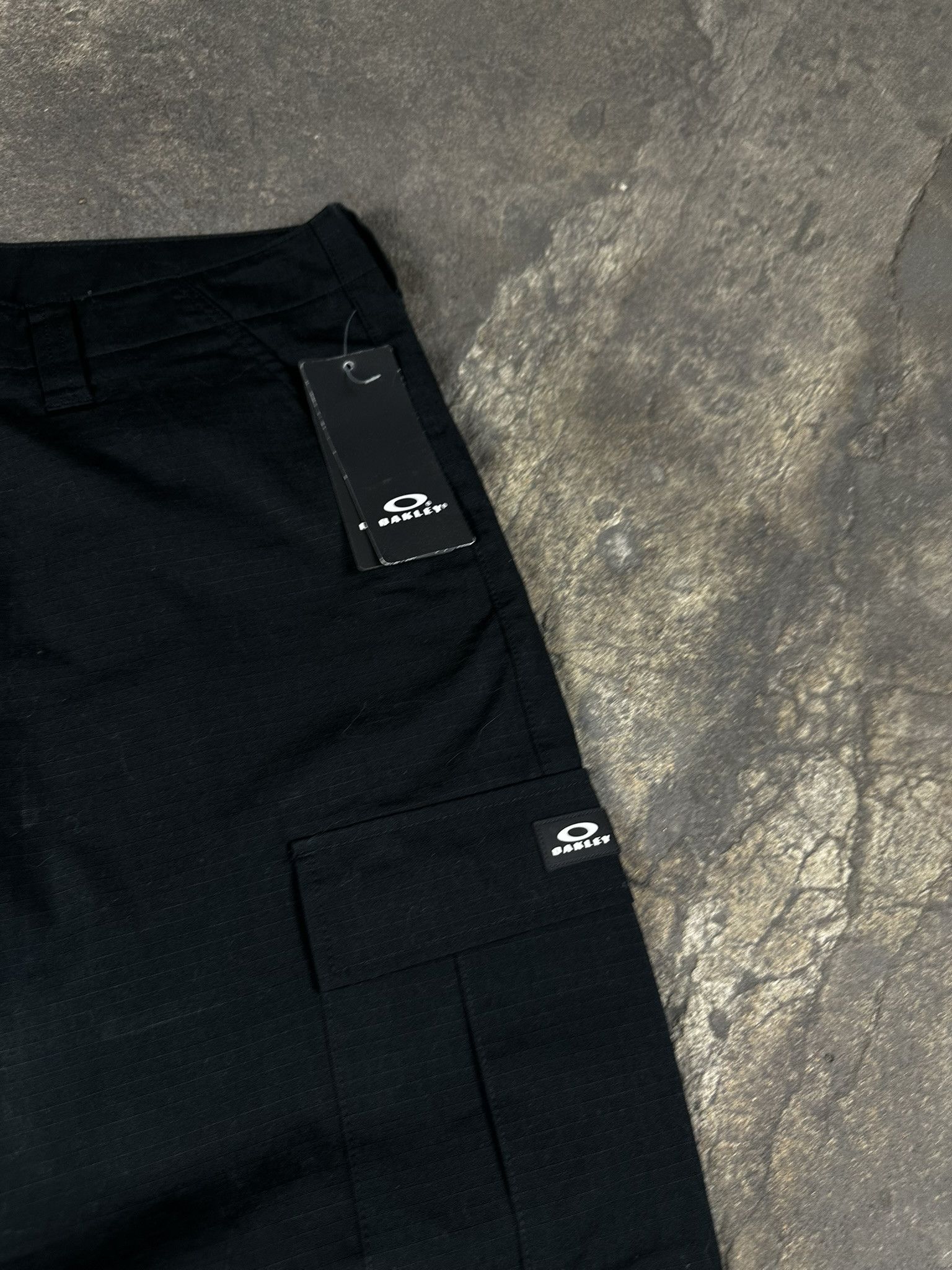 Oakley Vintage Y2k Oakley Cargo Oversized Pants Size US 36 / EU 52 - 4 Thumbnail