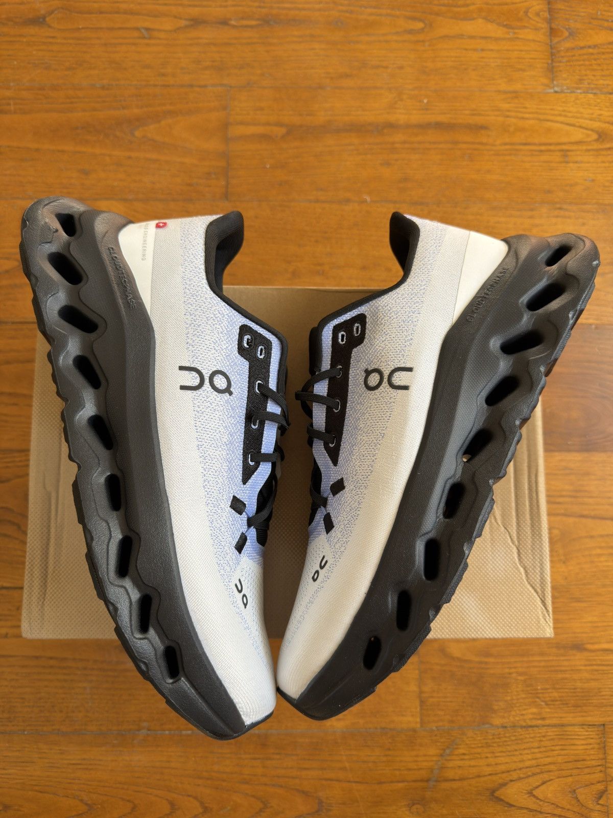 On On Running Cloudmonster White Black Size US 8.5 / EU 41-42 - 2 Thumbnail