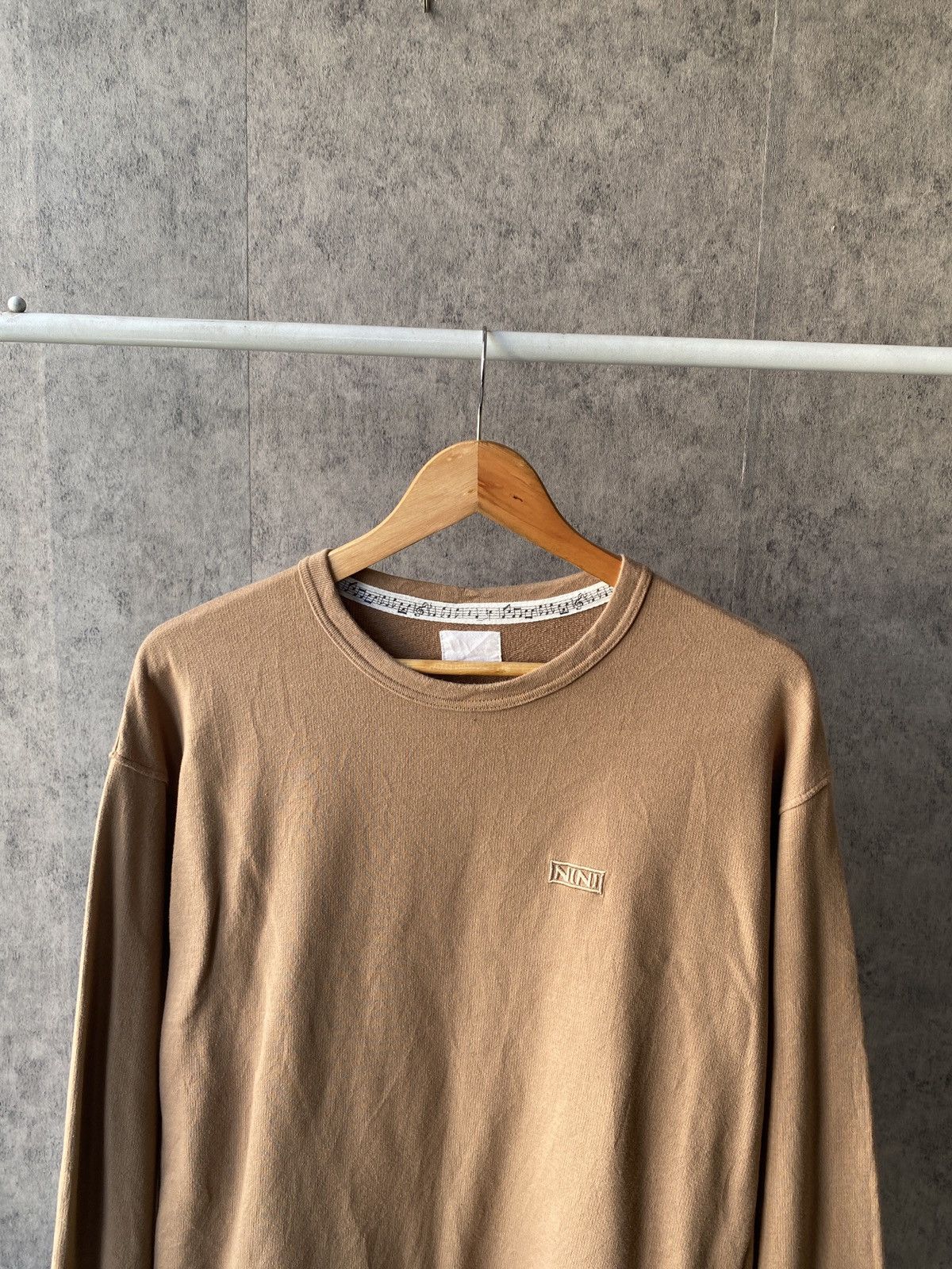 Number (N)ine Number (N)ine Japan Basic Logo Distressed Sweatshirt Size US M / EU 48-50 / 2 - 3 Thumbnail