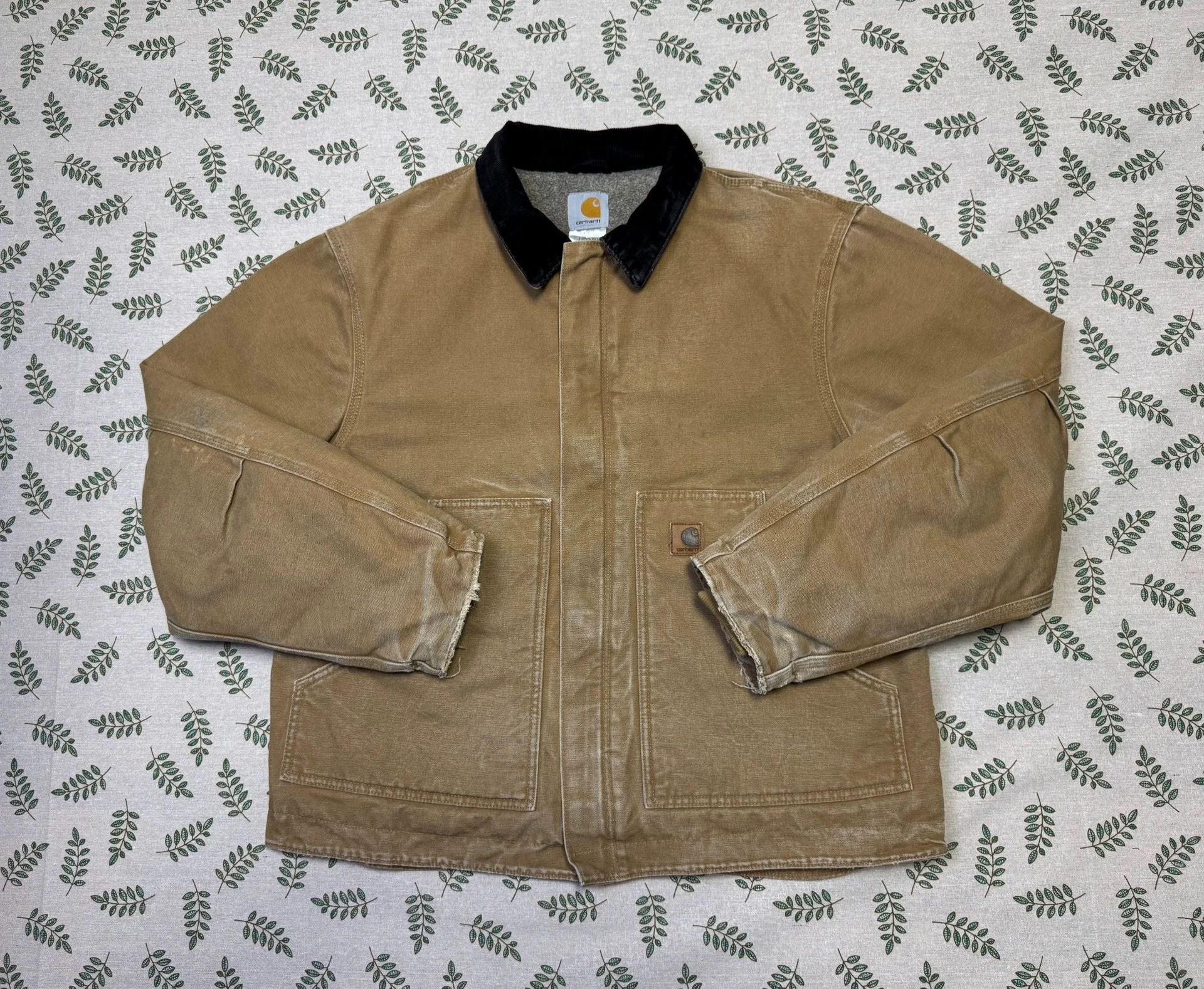 Carhartt Vintage Carhartt J164 Camel L Heavy Washed Jacket Size US L / EU 52-54 / 3 - 1 Thumbnail
