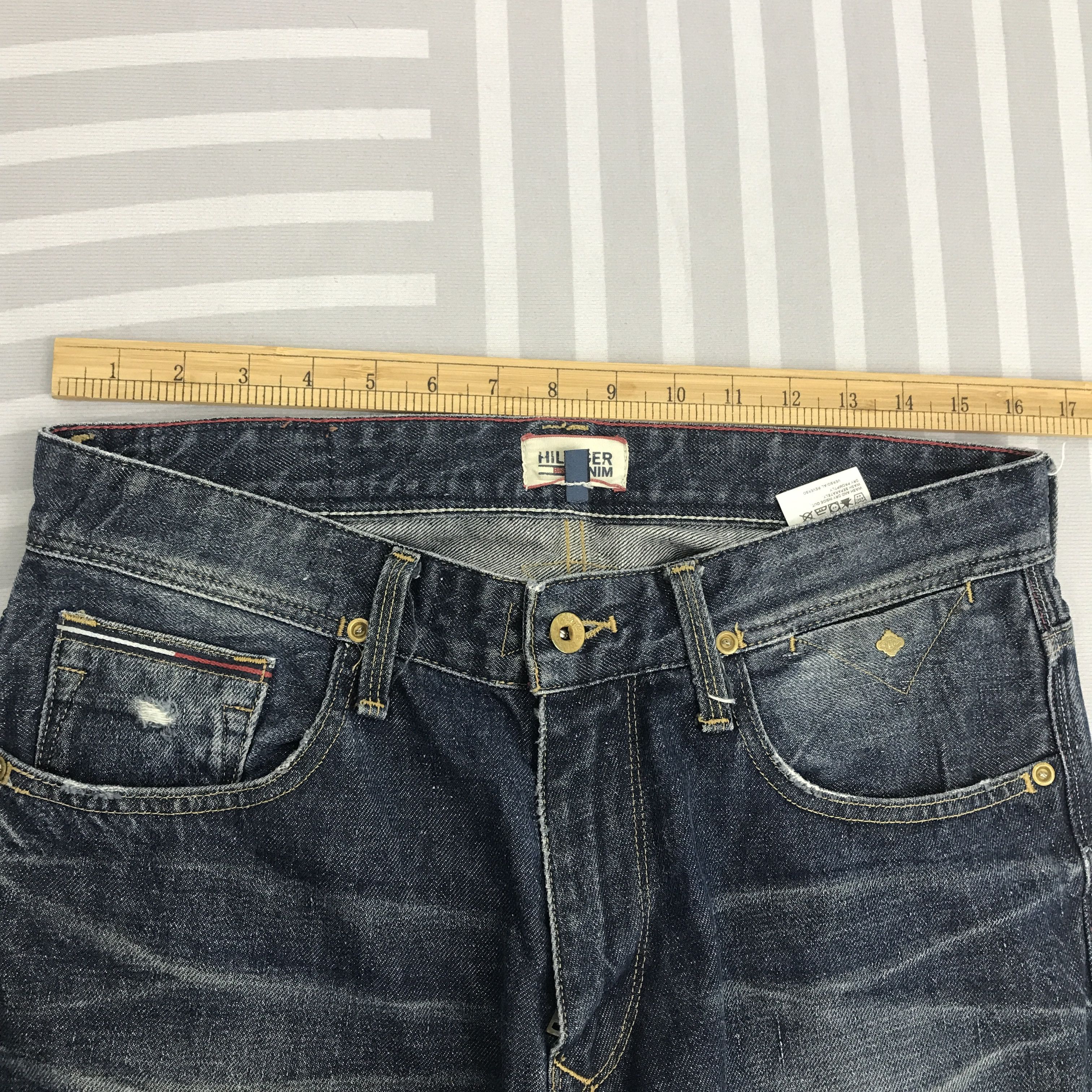 Tommy Hilfiger × Vintage Vintage Hilfiger Distressed Denim Size US 32 / EU 48 - 7 Thumbnail